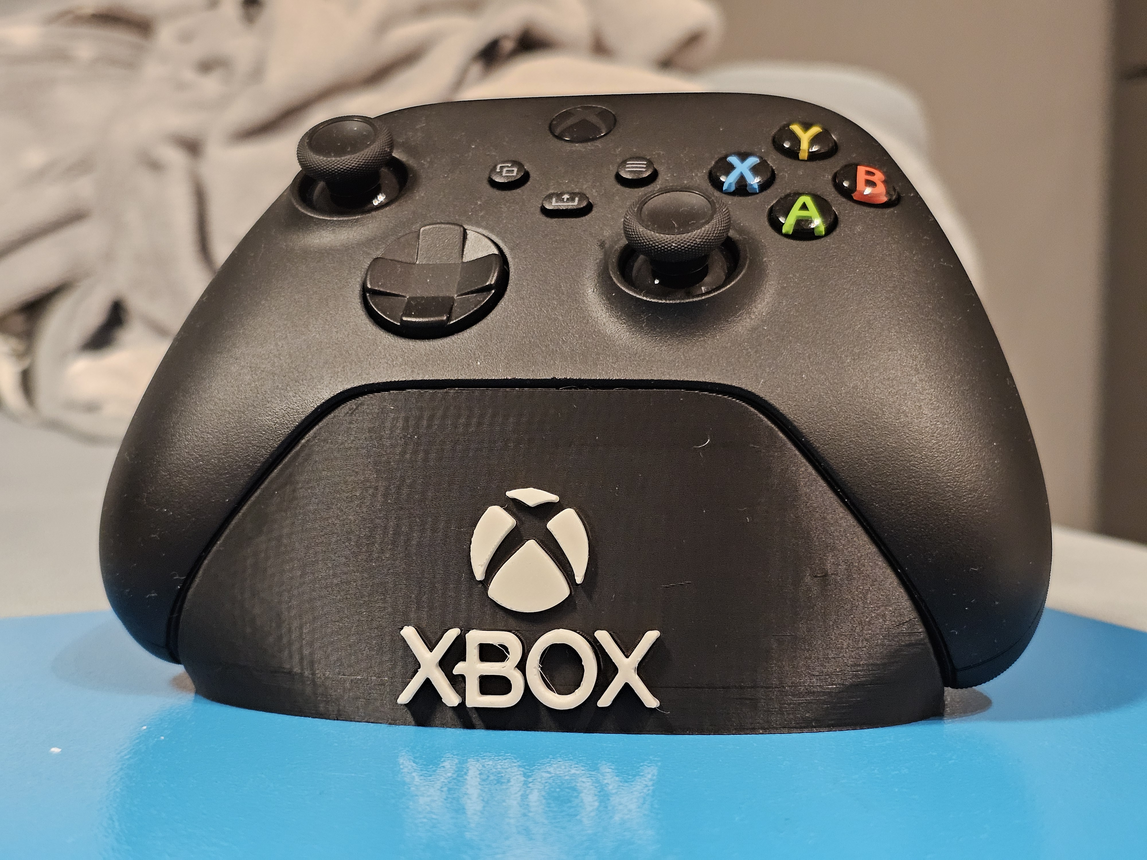 Miniatura 6 do modelo 3D Minimalistic Xbox Controller Stand with Logo