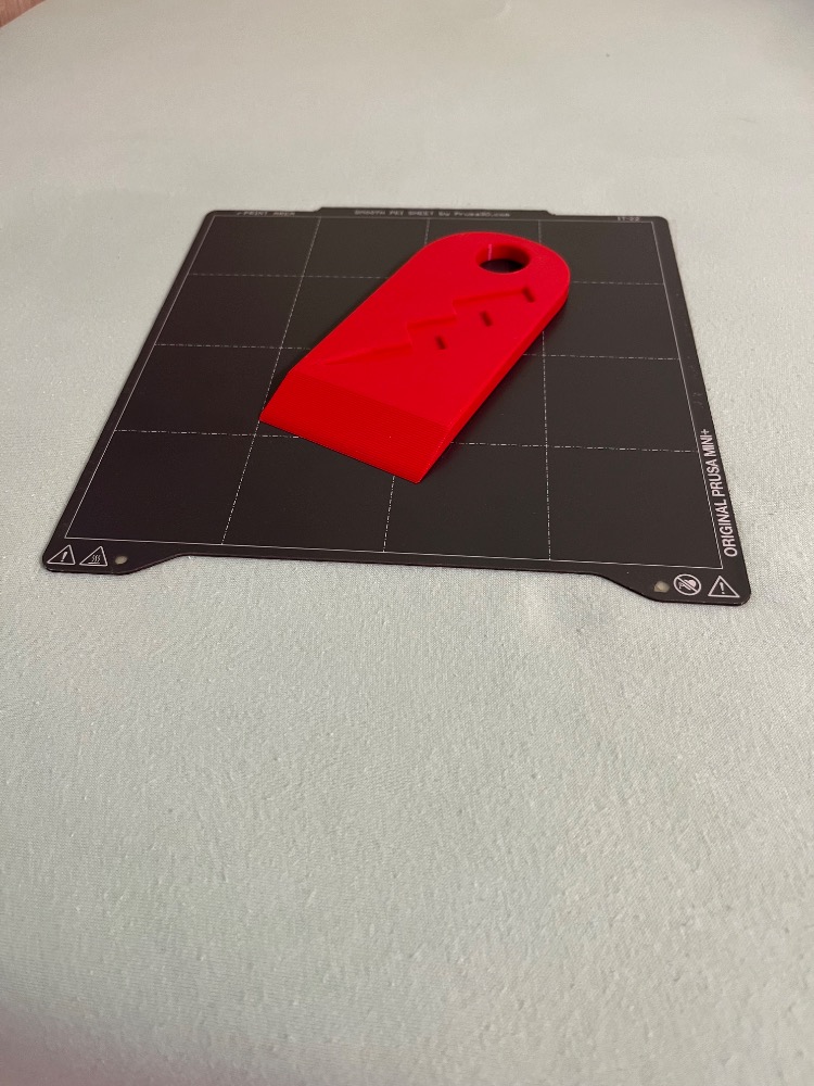 Lightning bed scraper