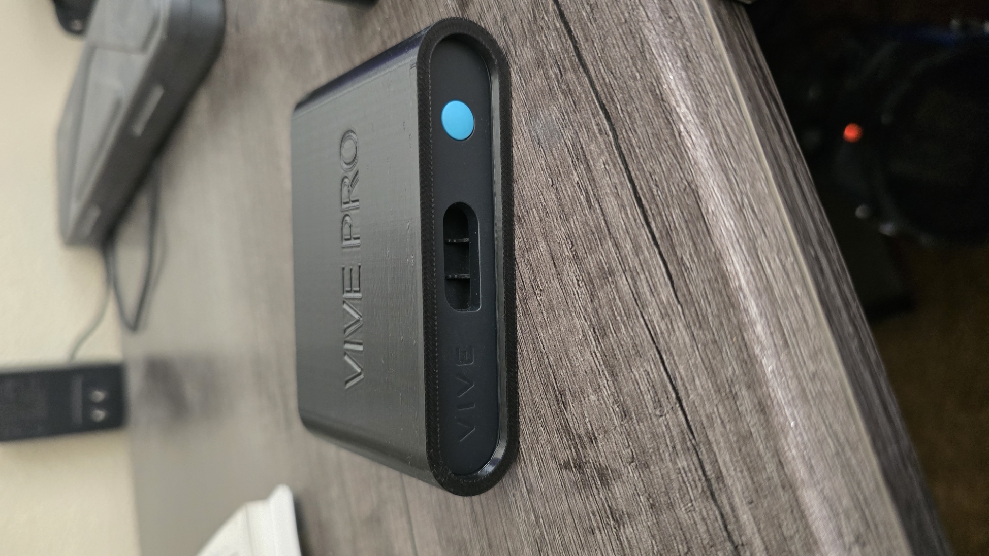 HTC Vive Pro Link Mount