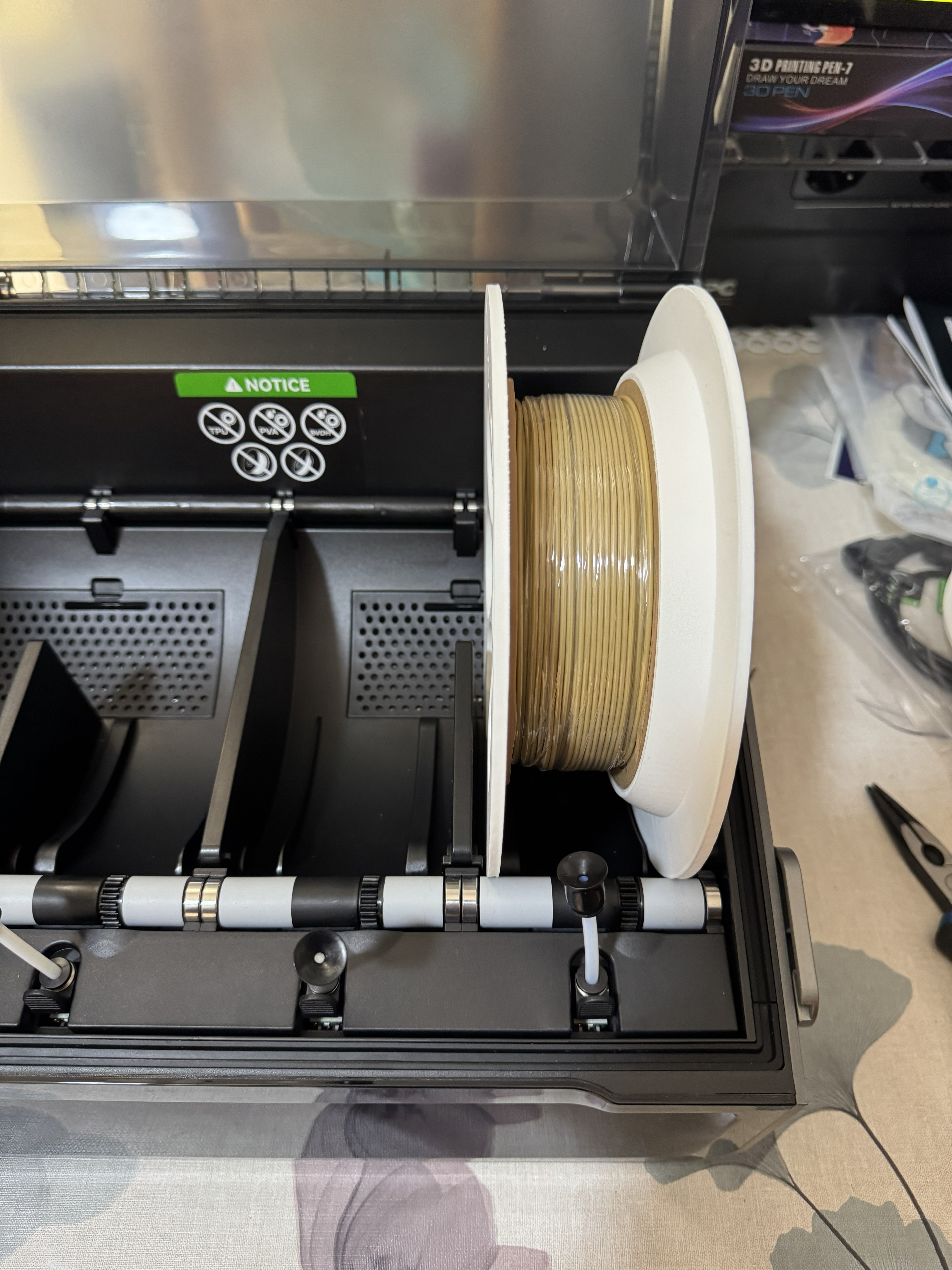 Thiner side for widder spools