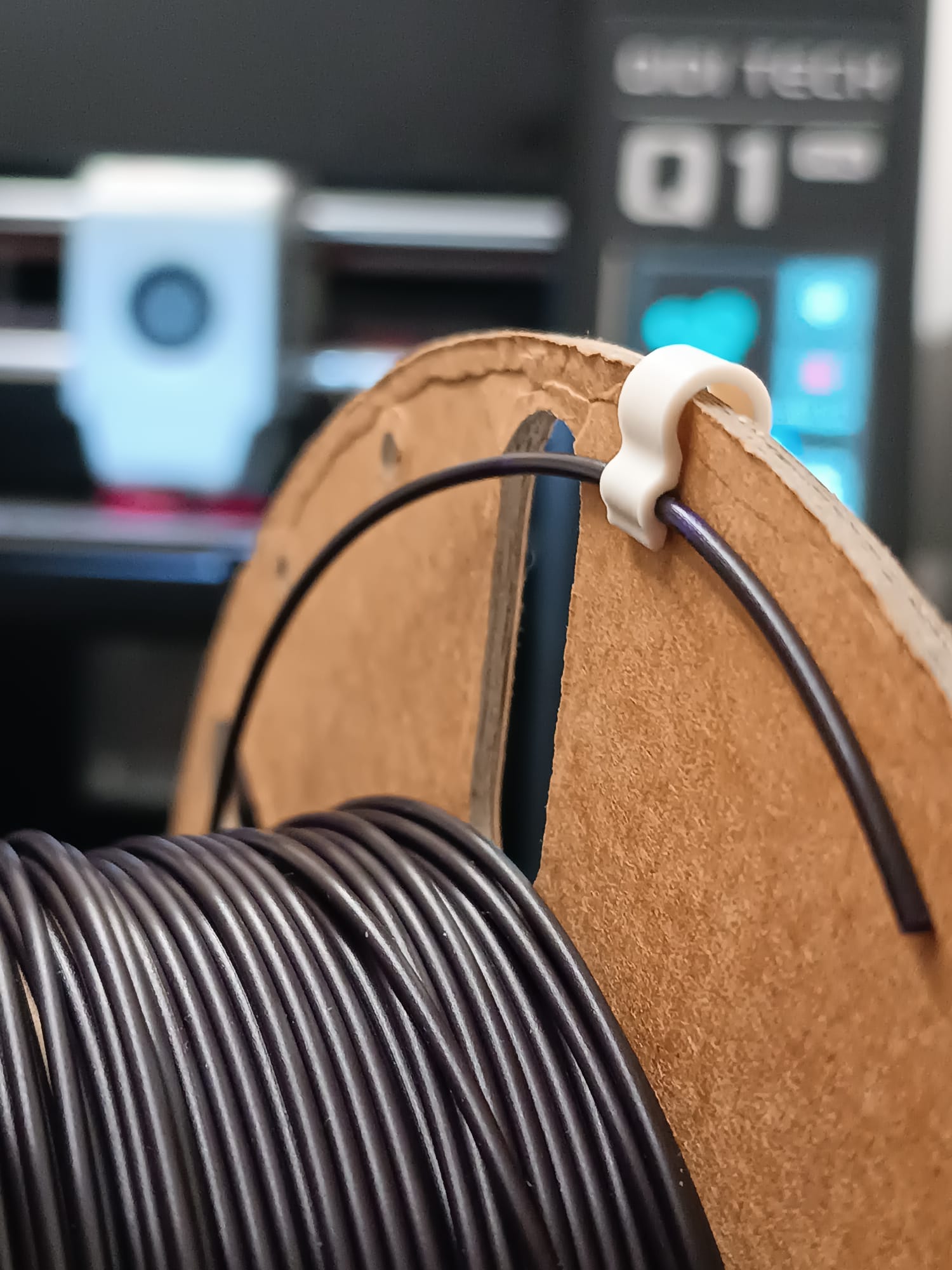 Filament Tutucu