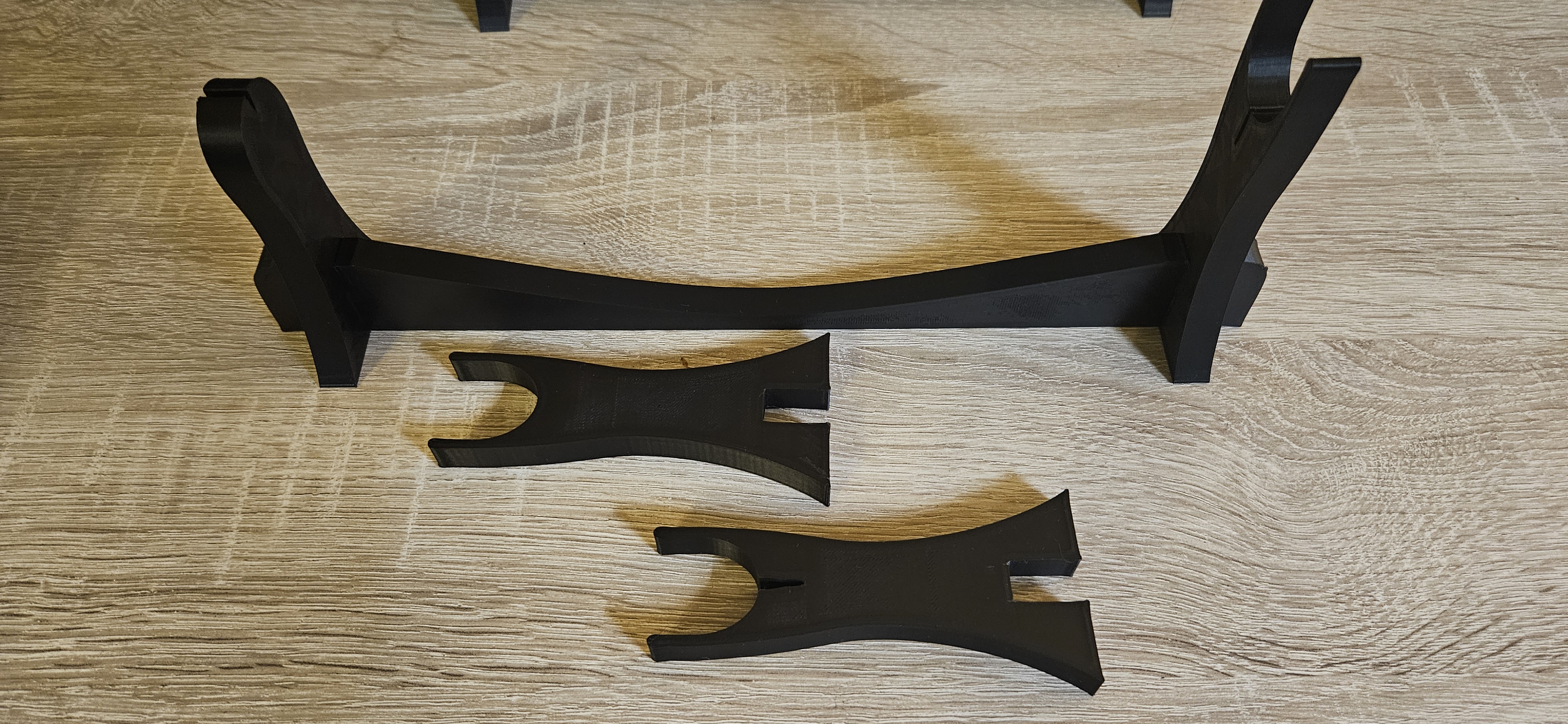 Simple knife stand