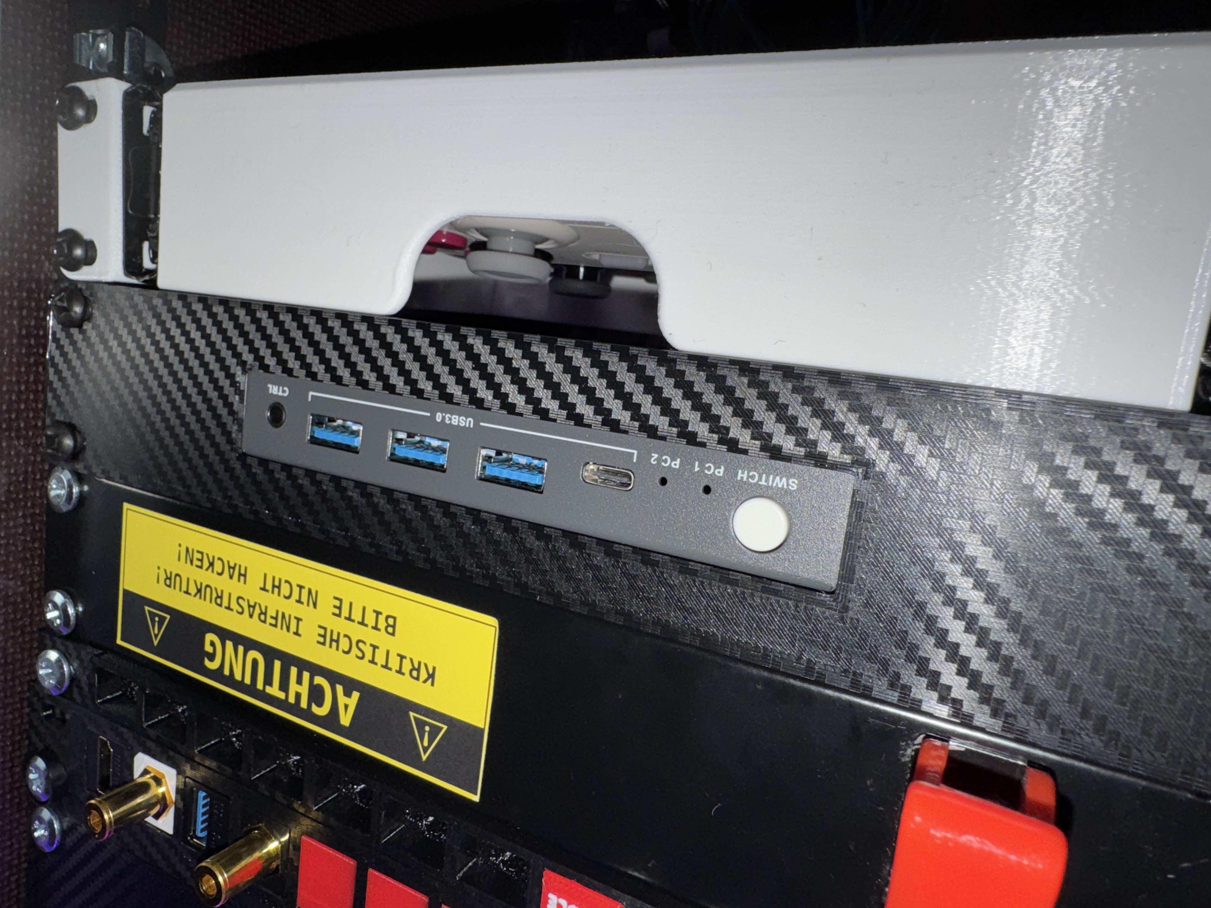 10" Rack Mount for Greathtek / Pway / TeeTek 2 PC KVM Switch