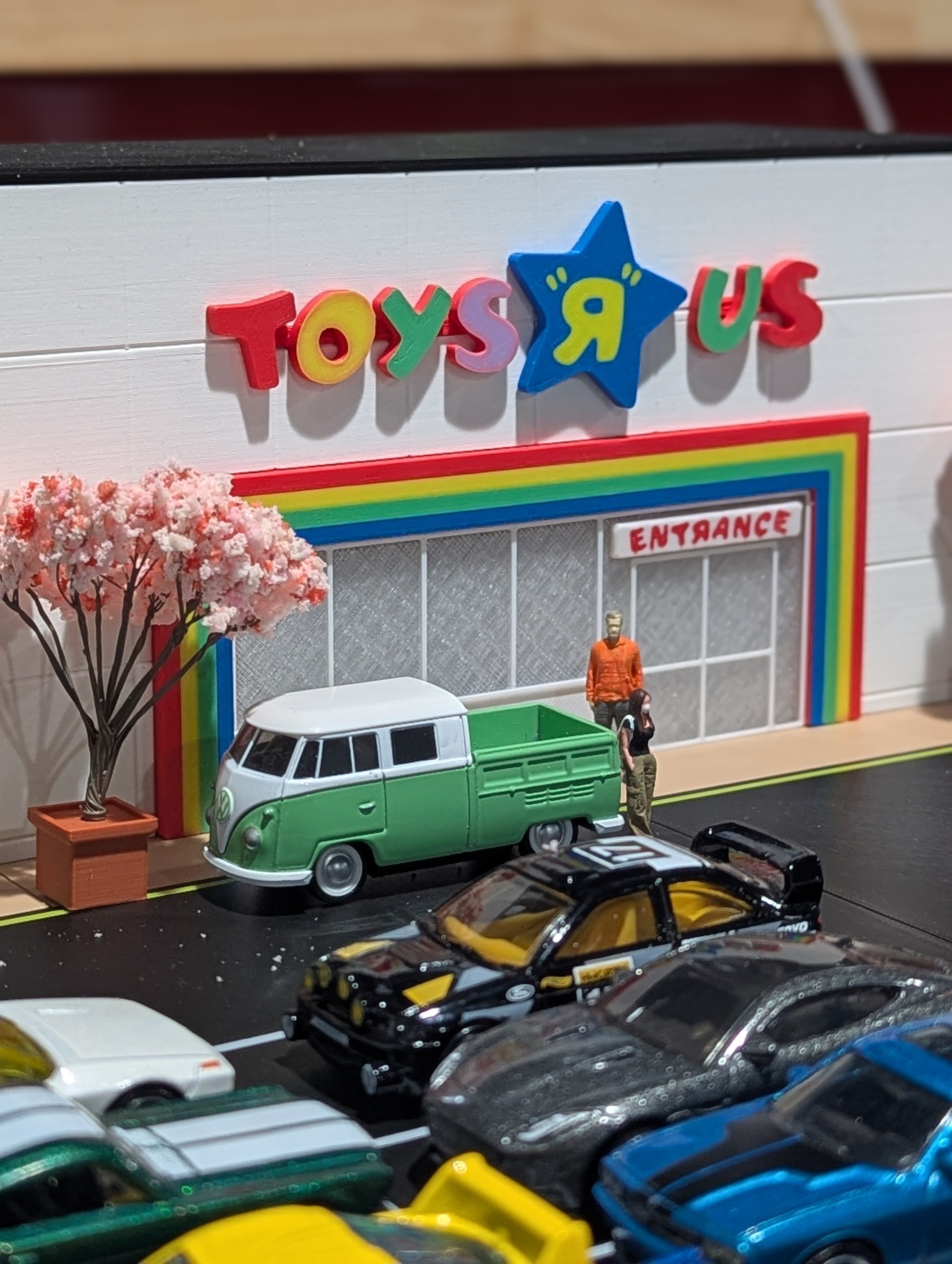 Toys R Us Model Set - 1:64 Scale Diorama — thumbnail 12
