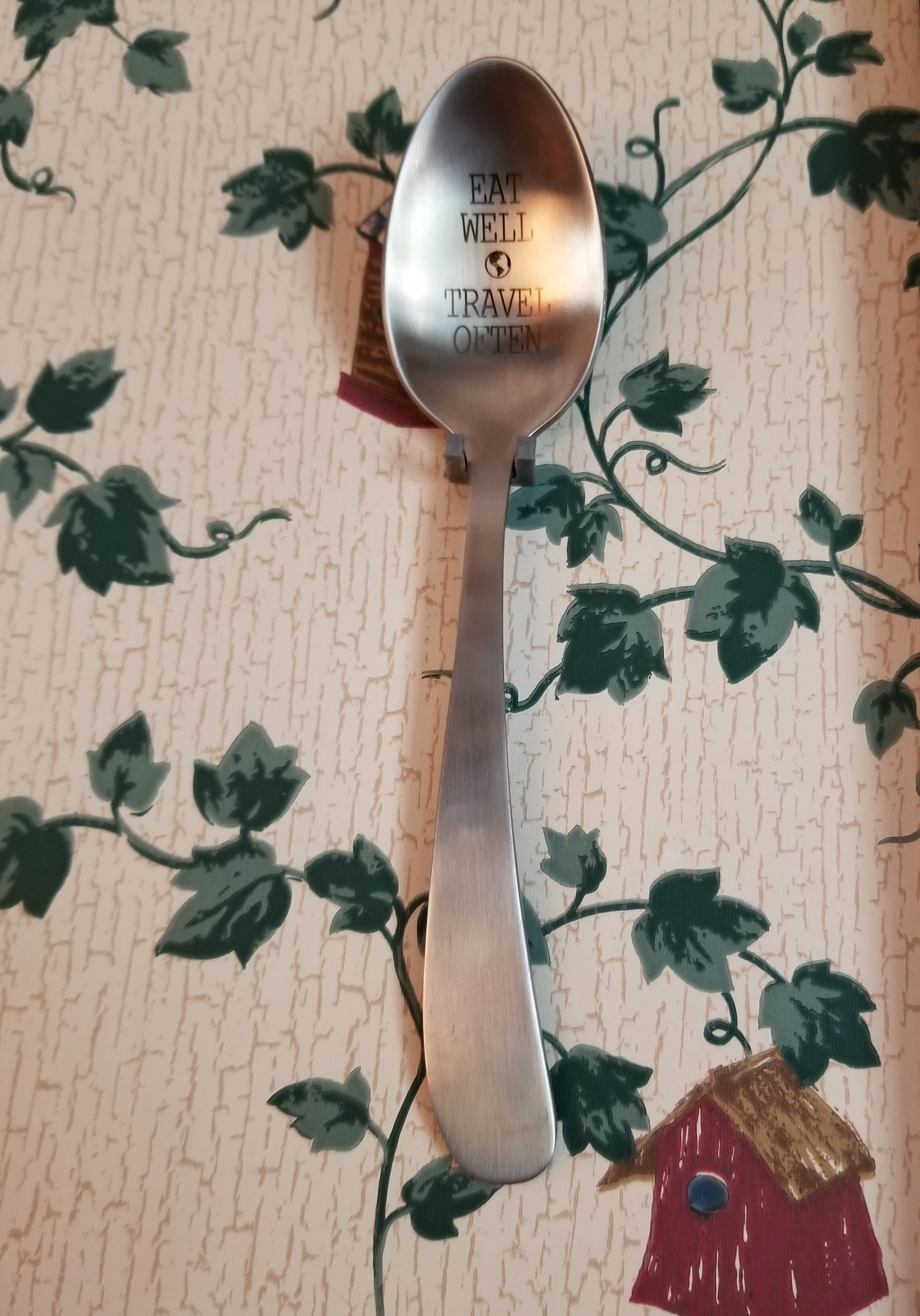 Decorative spoon holder