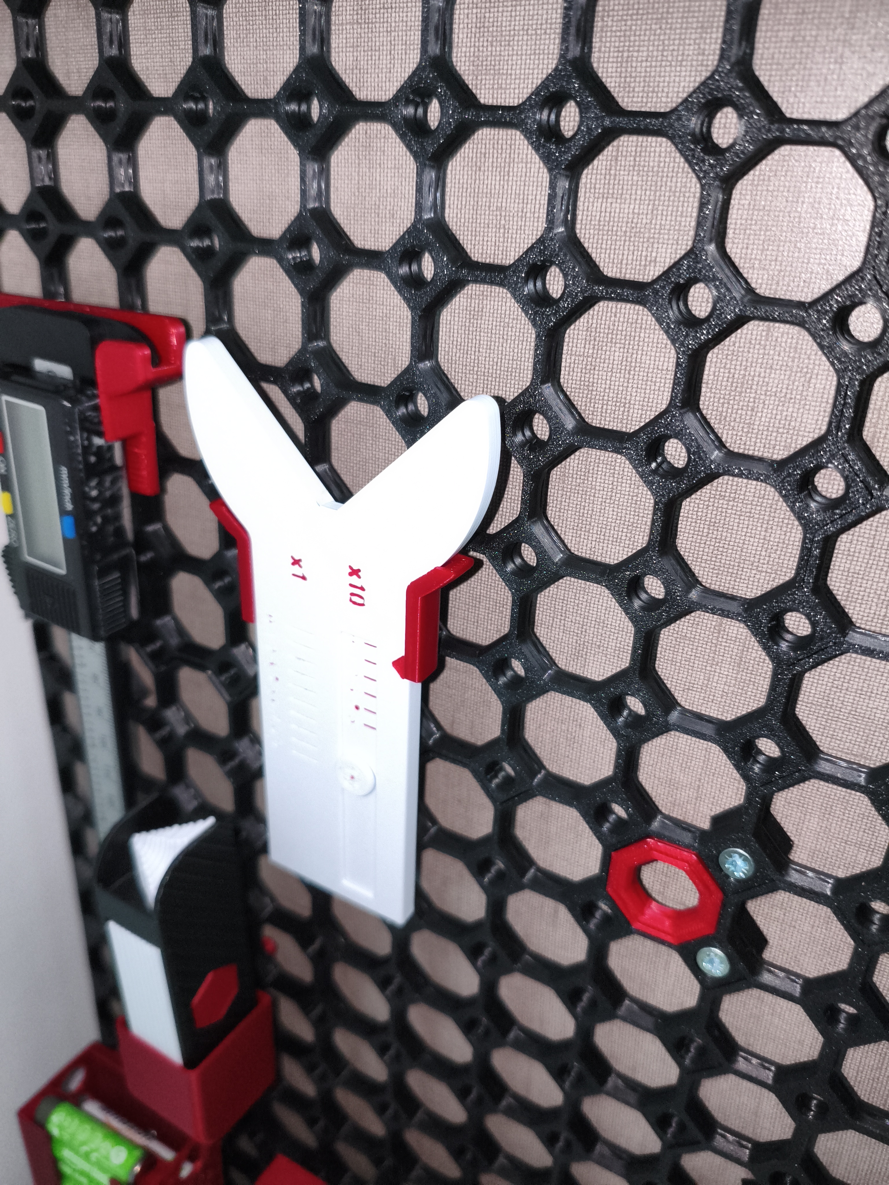 Multiboard Mount for Moire Vernier Radius Gauge