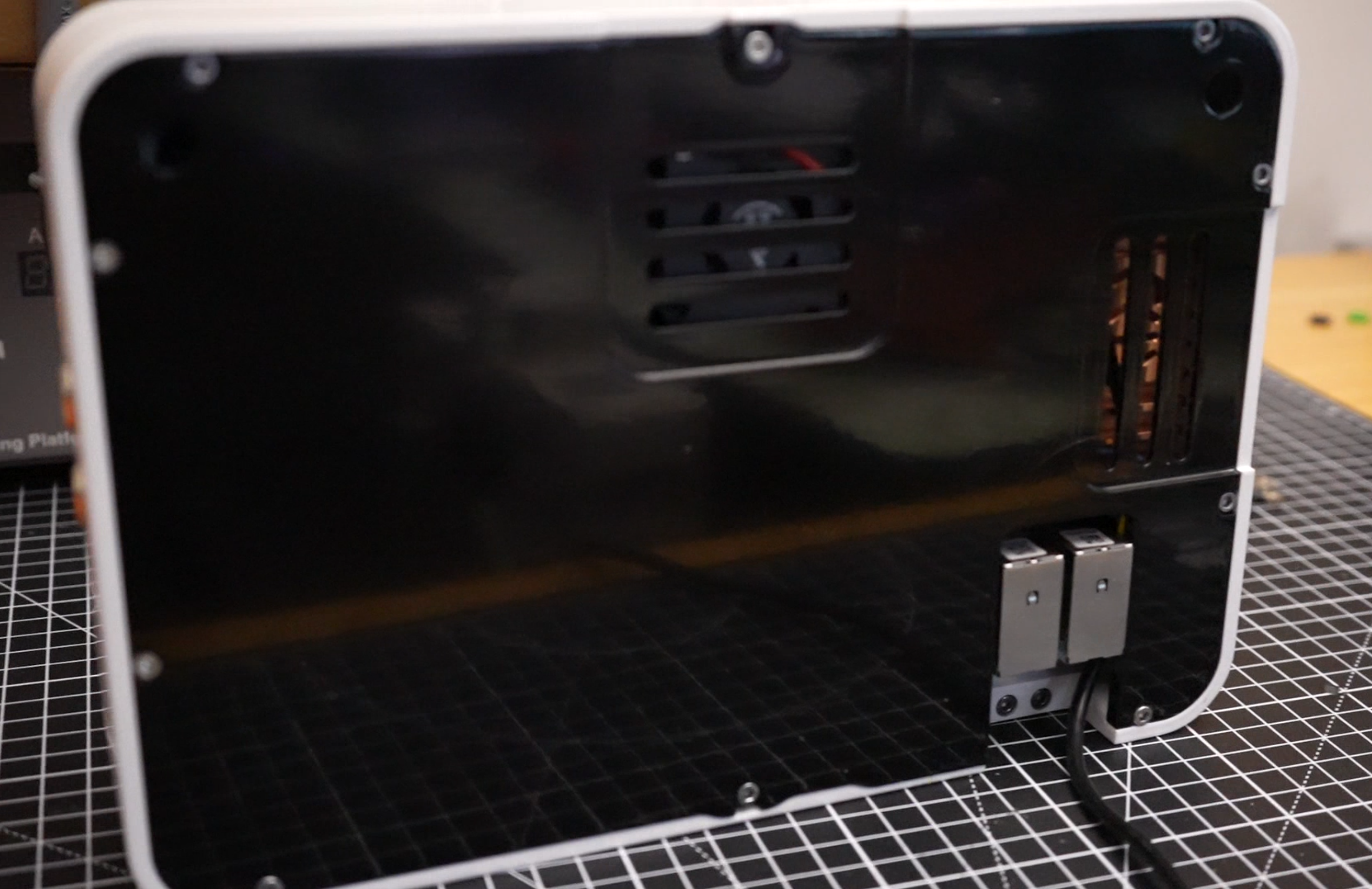 Elegant NAS (Zimaboard2) — miniatura 13