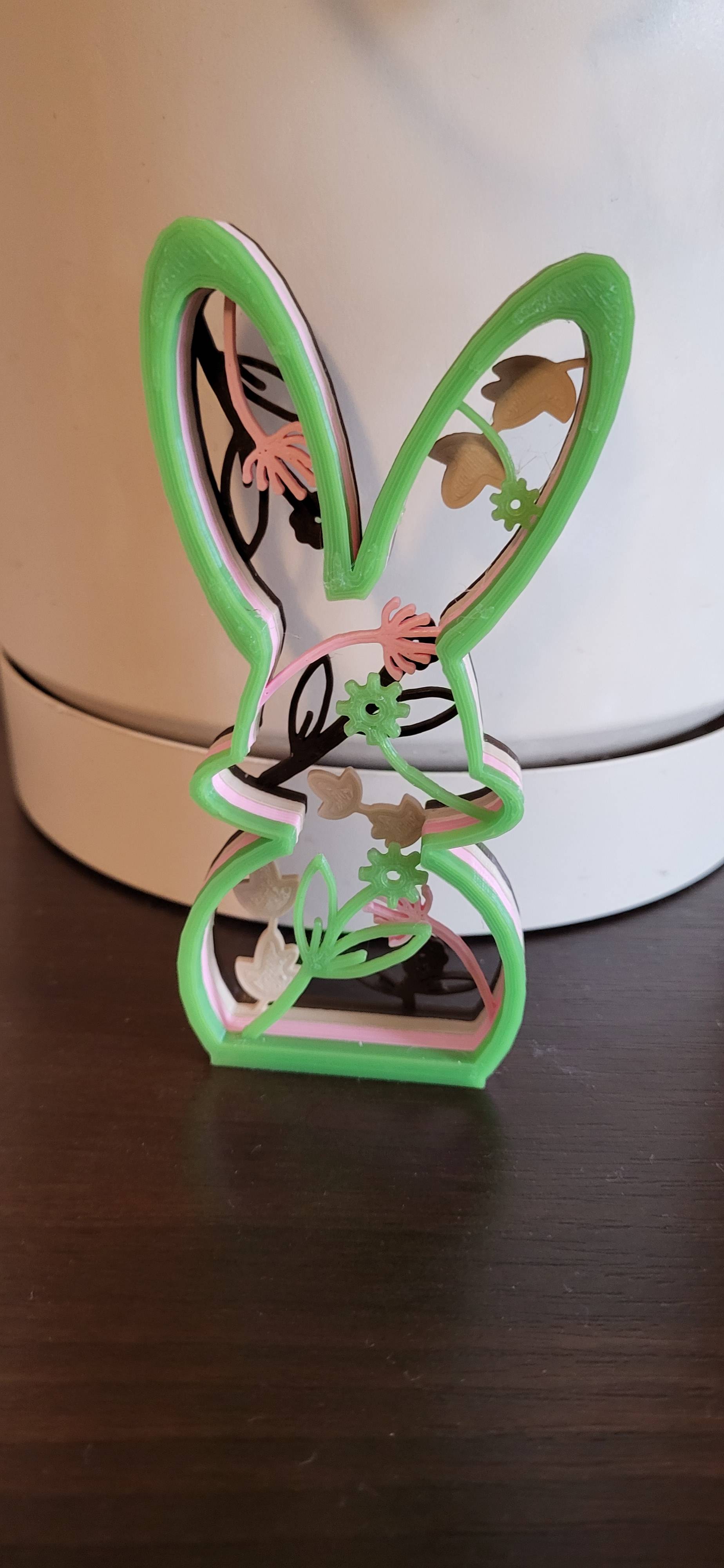 Color layer Easter bunny
