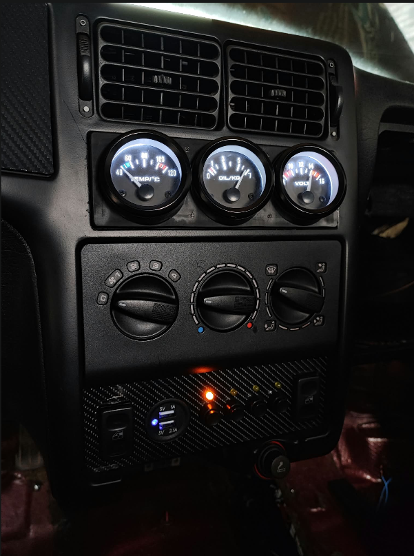Seat Ibiza/Cordoba 6k, Vw polo 6n center console button plate V2