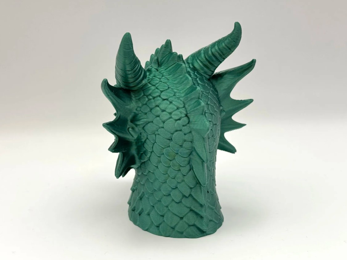 Detailed Dragon Bust — miniatura 2