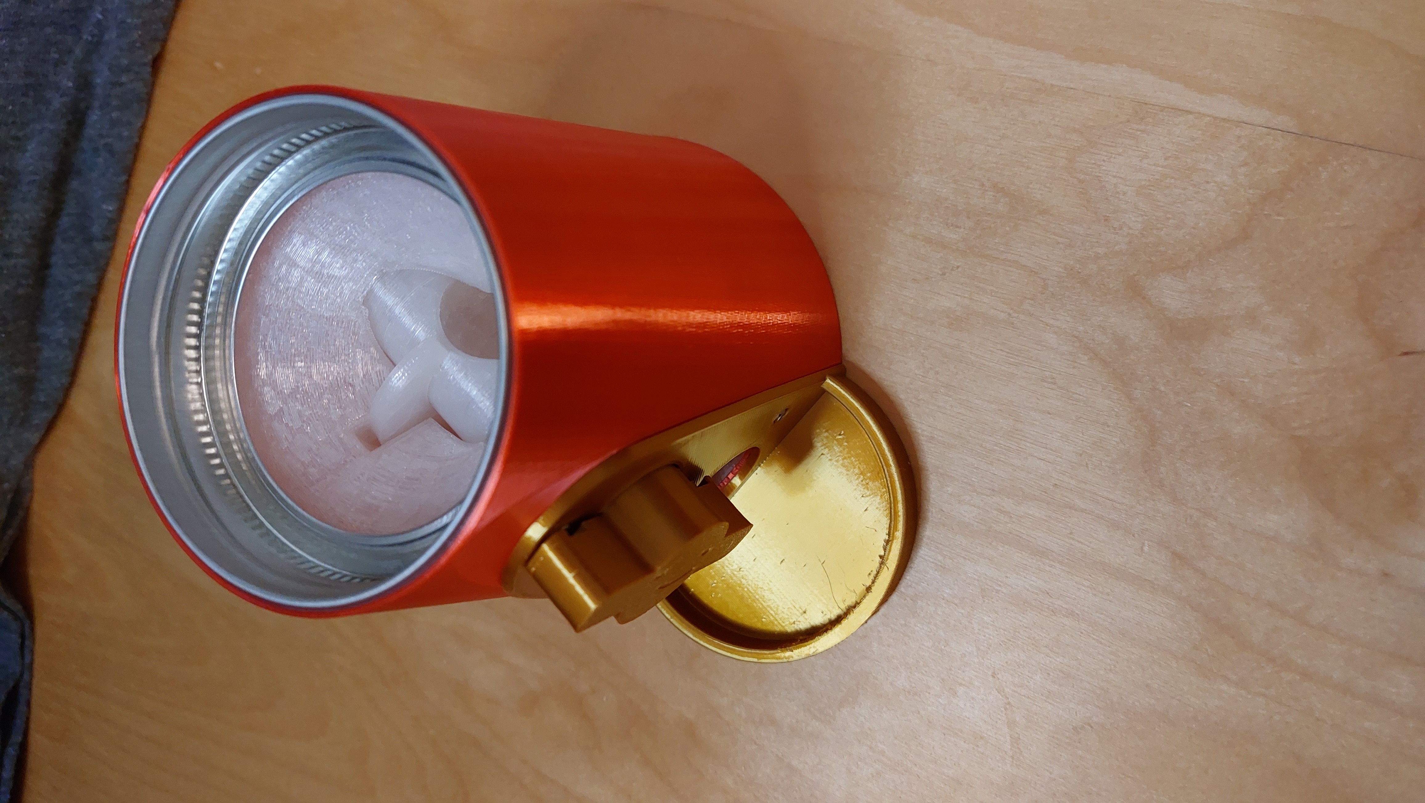 Miniatura 4 do modelo 3D Mason Jar Candy Machine