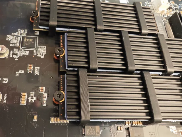 Parametric M.2 NVMe Heatsink Clip (Fusion 360 Remix)