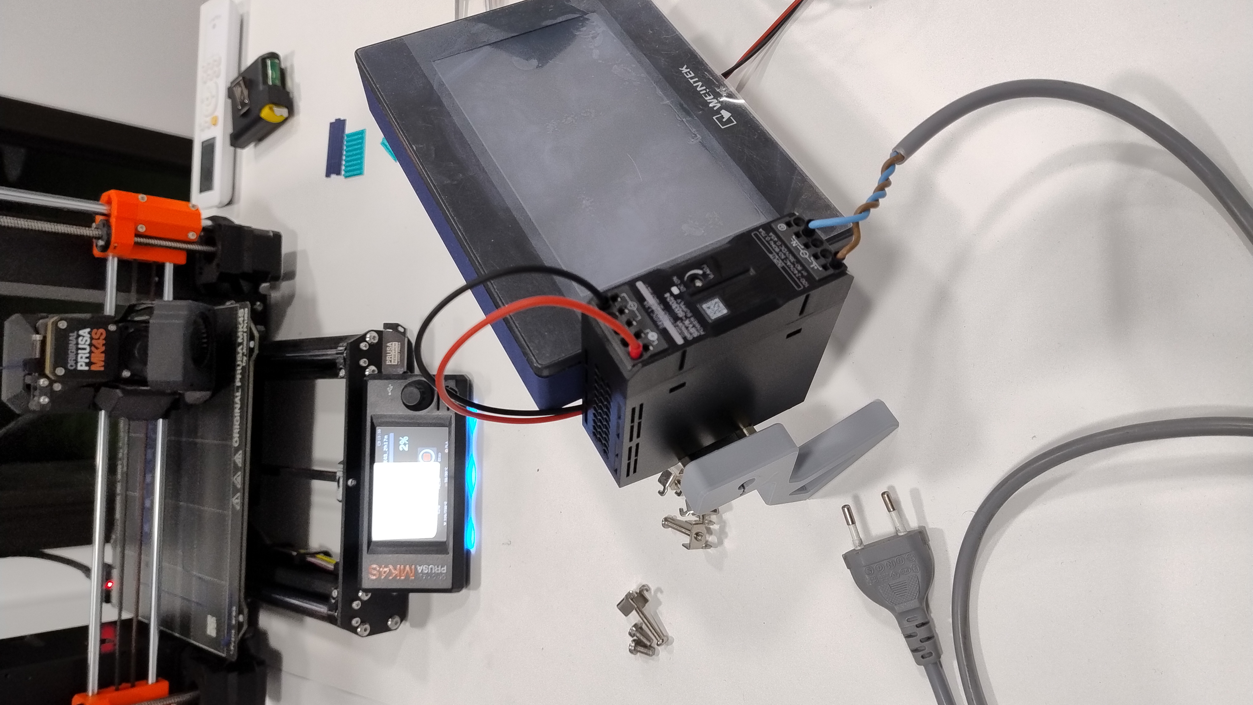 DIN Rail Stand Holder 60 degrees Soporte Riel DIN de mesa