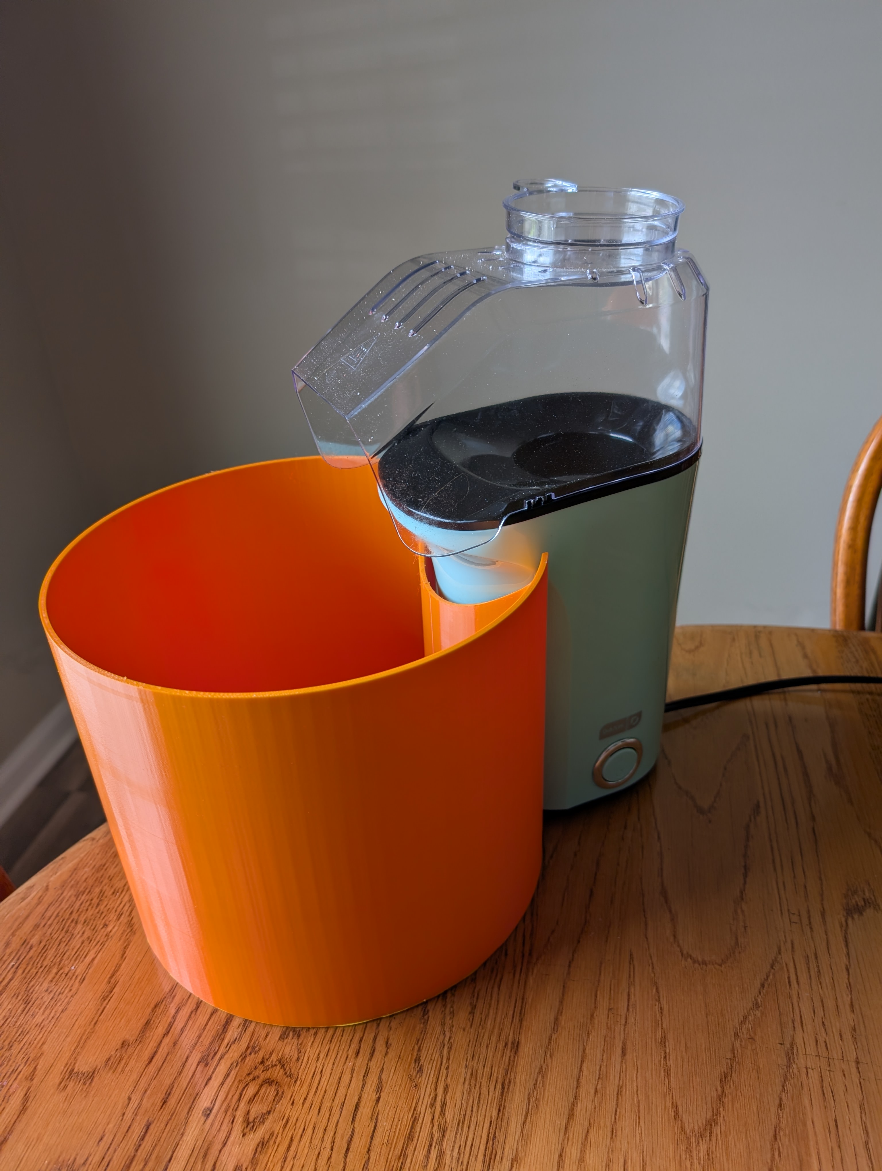 "Dash" Popcorn Popper Bowl