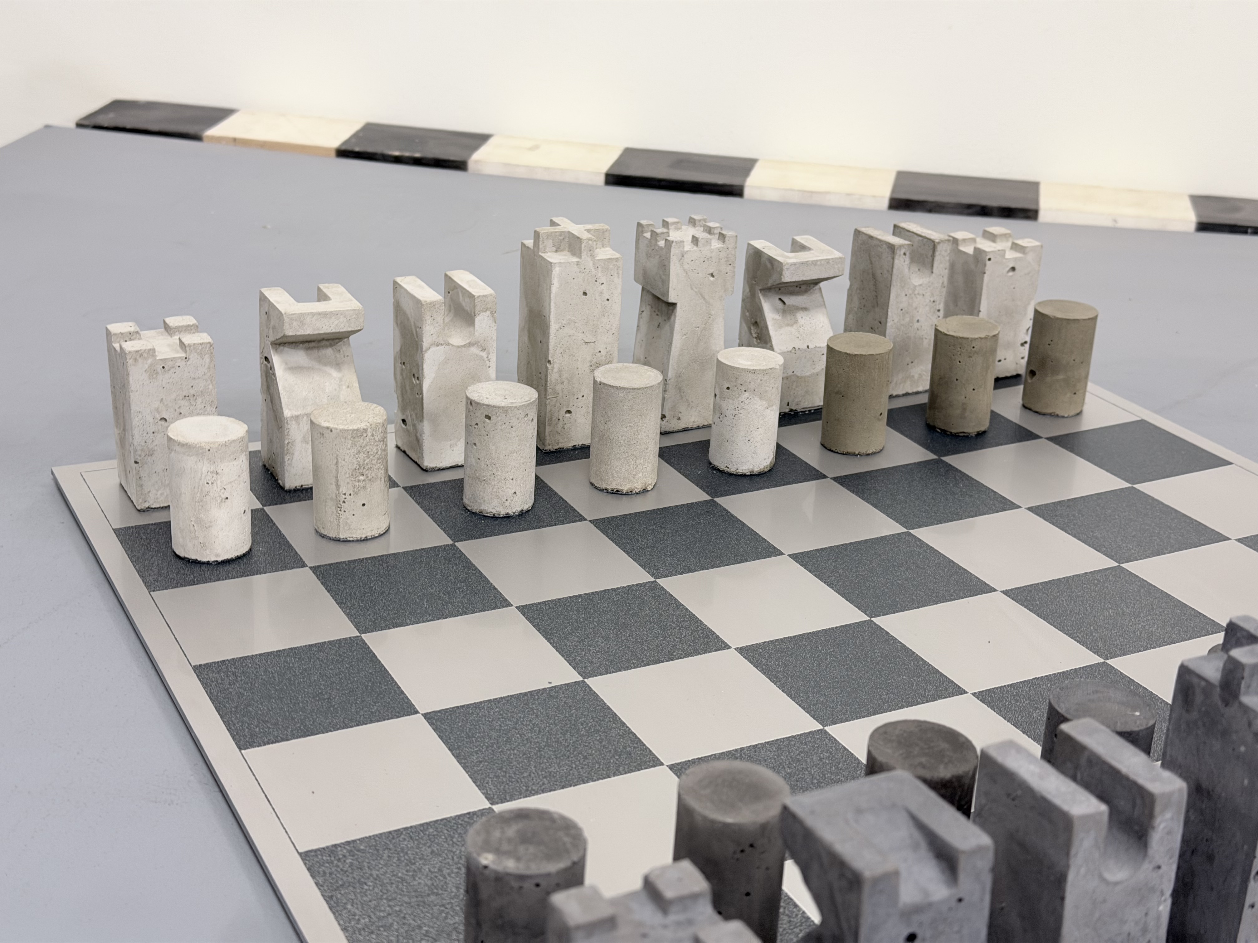 Chess figures