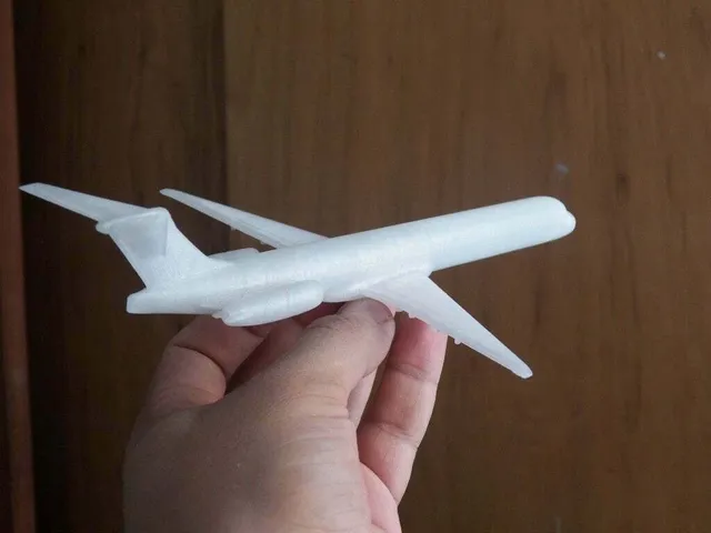 MD80 aircraft scale model (1/200)