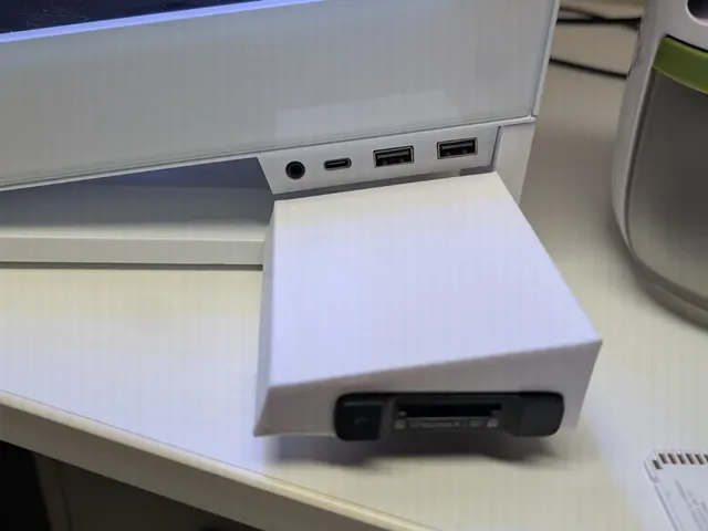 Phanteks Case Sony USB Card Reader