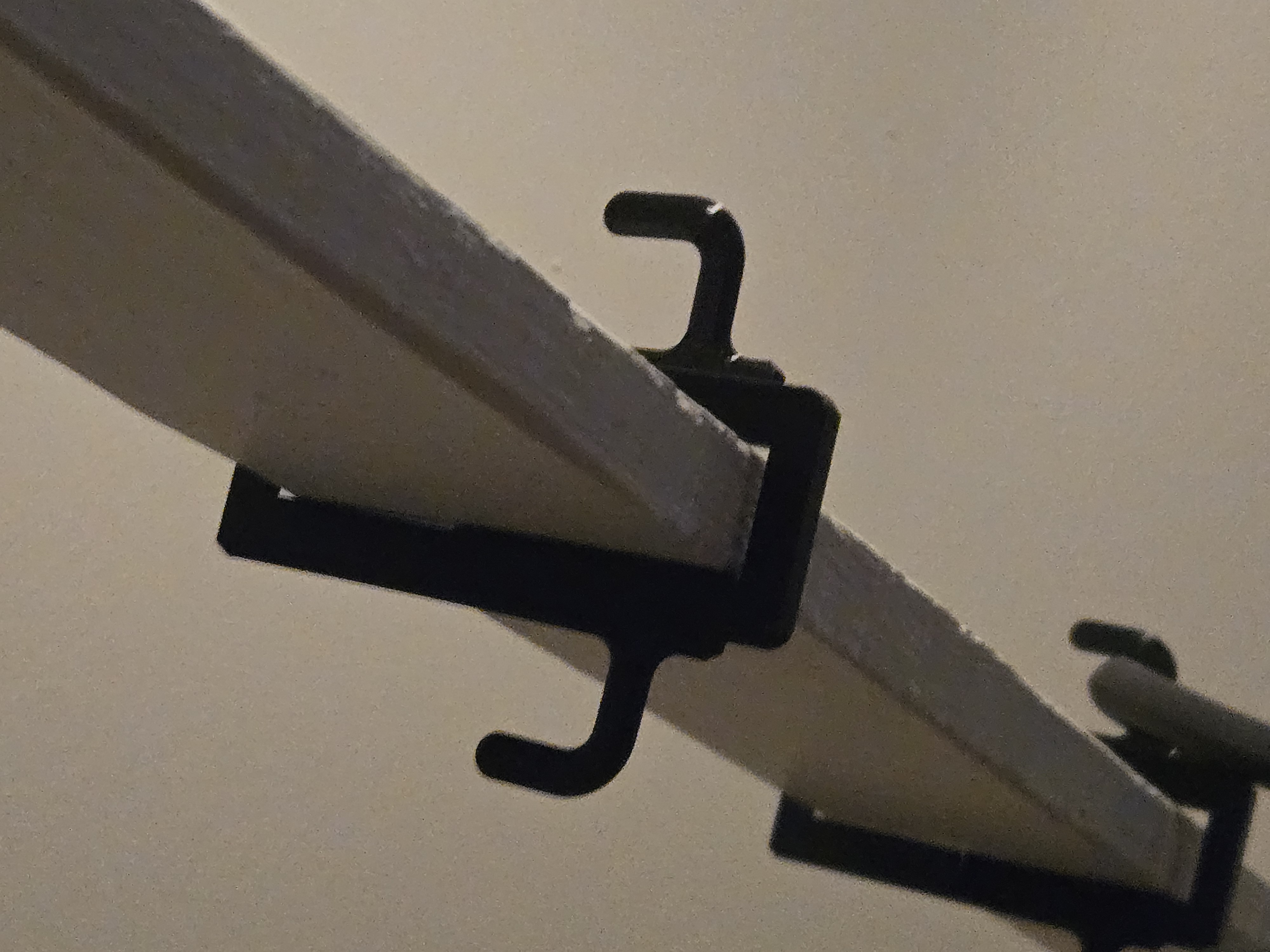 Kitchen rafter beam hooks for pots and pans. Parametric in OpenSCAD.