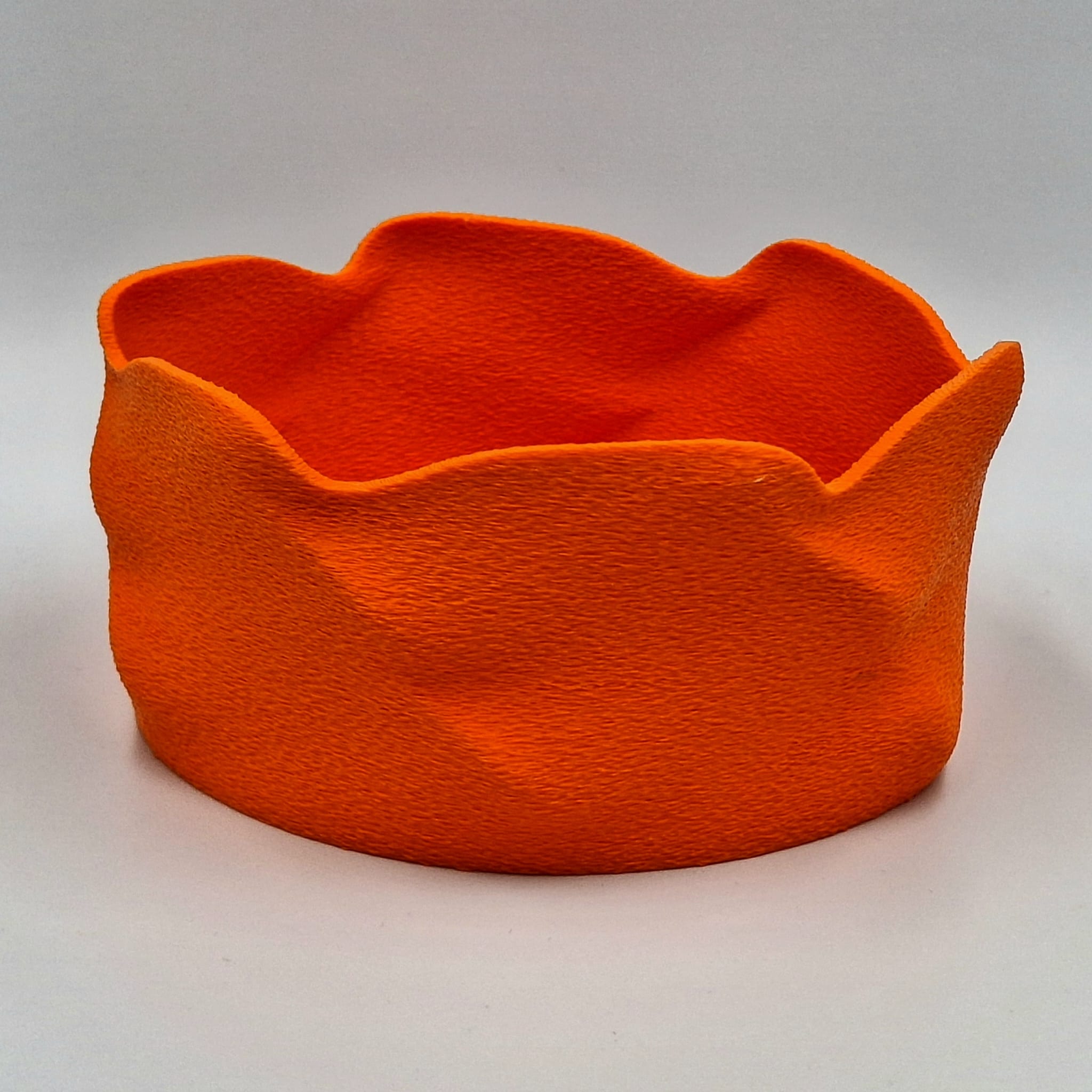 Organic Spline Planter & Vase