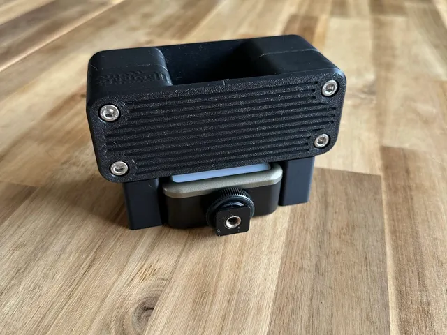 toneCarrier Feet Holder for Ulanzi Light