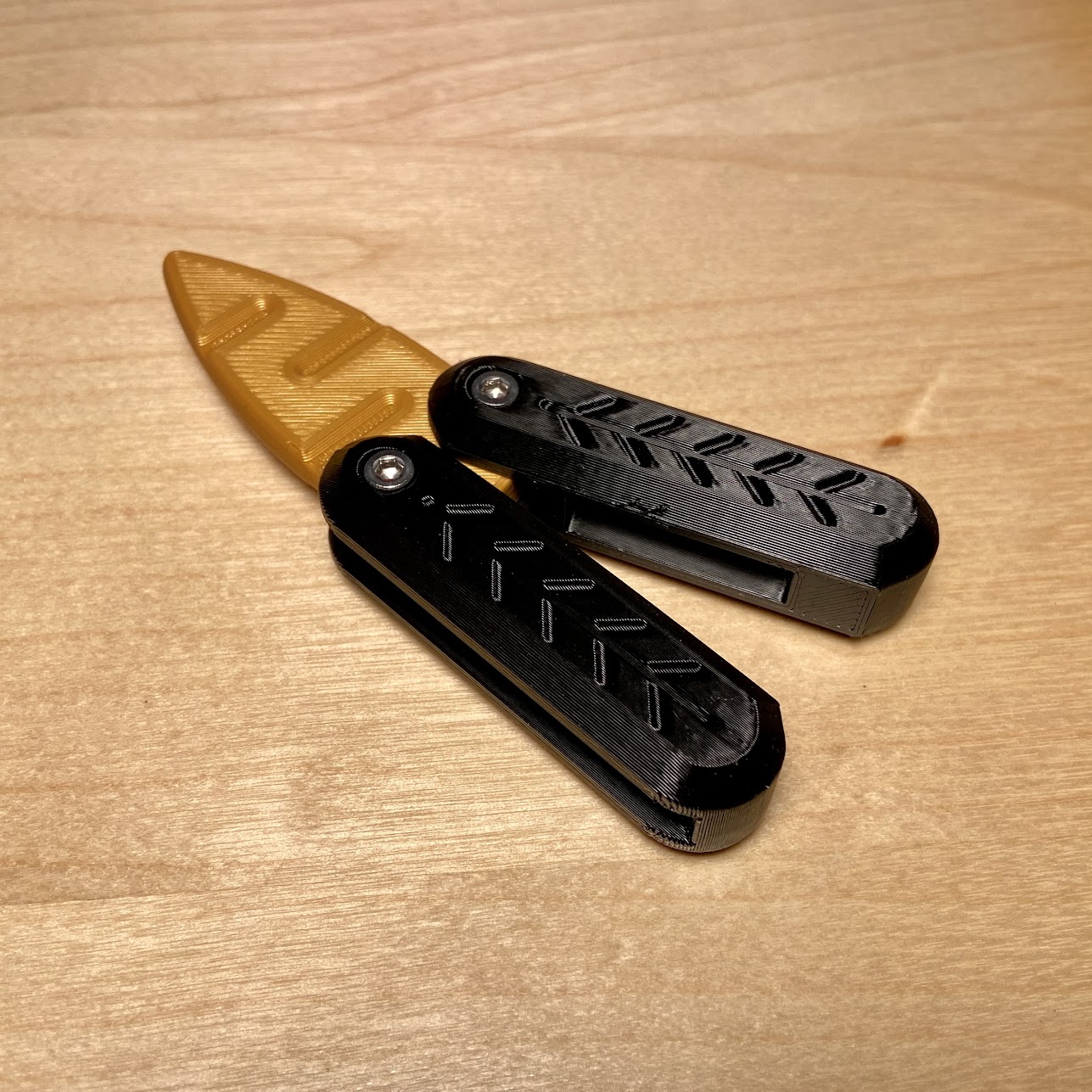 Trainer Balisong (aka butterfly knife) by Eclsnowman