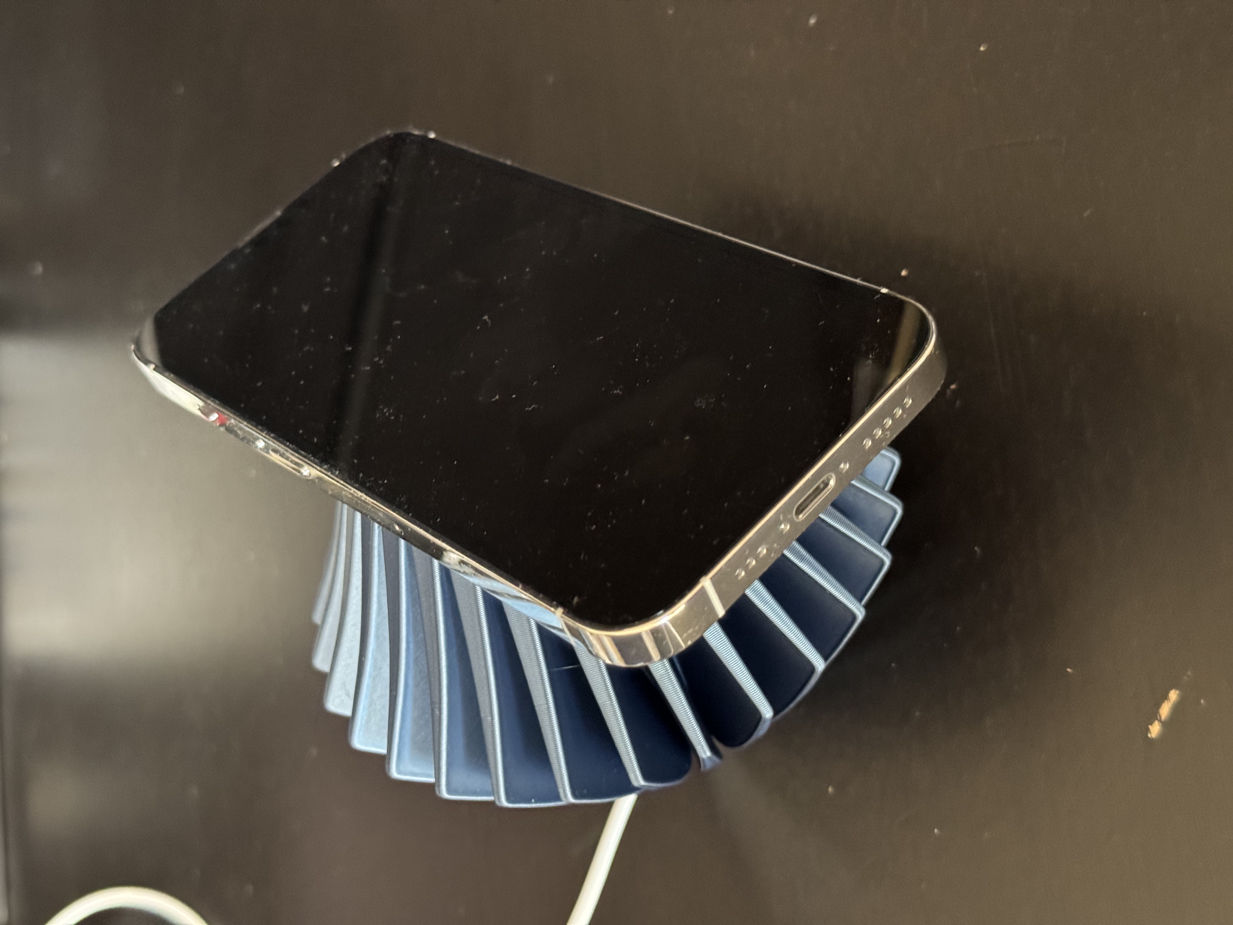 Magsafe Bedstand