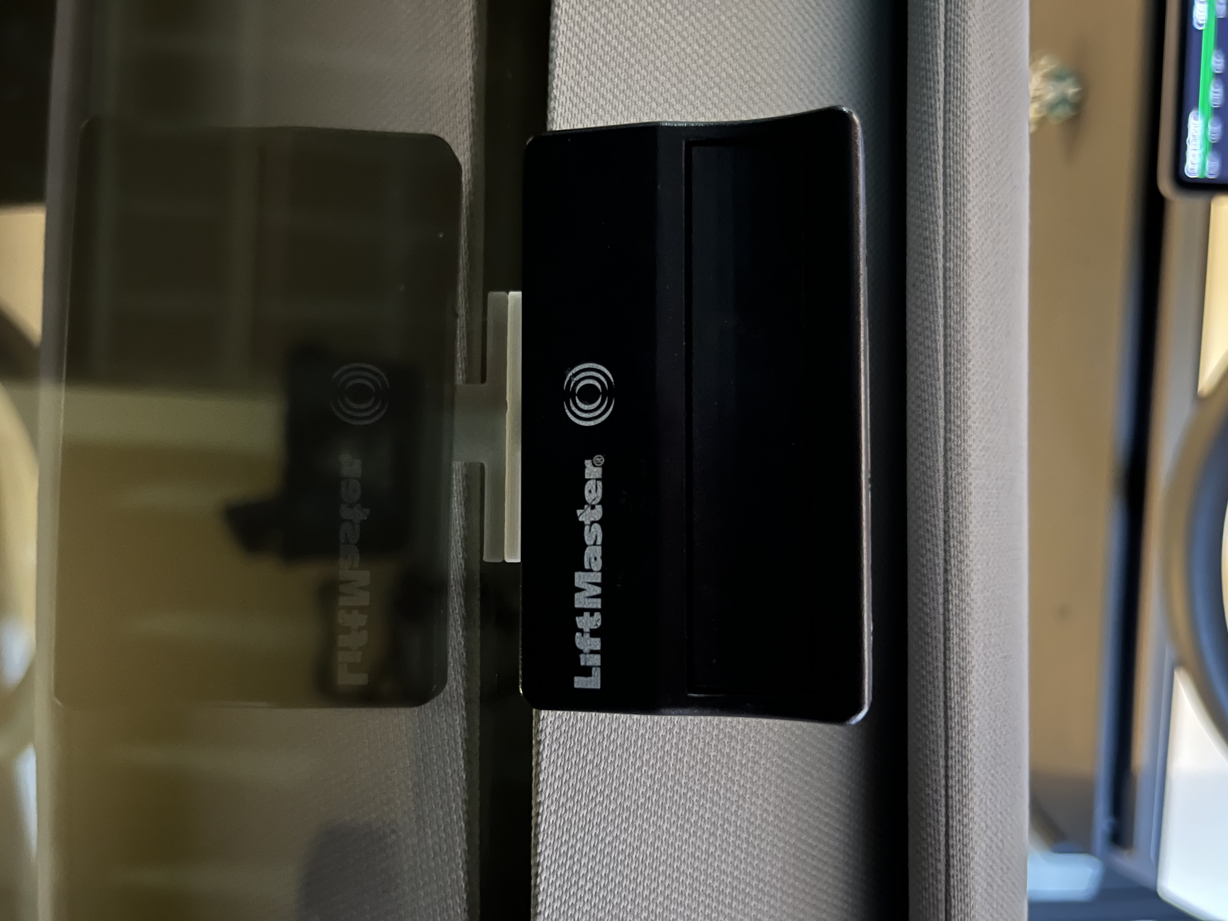 Tesla Model Y/Model 3 Garage Door Opener Holder by Citrik Download