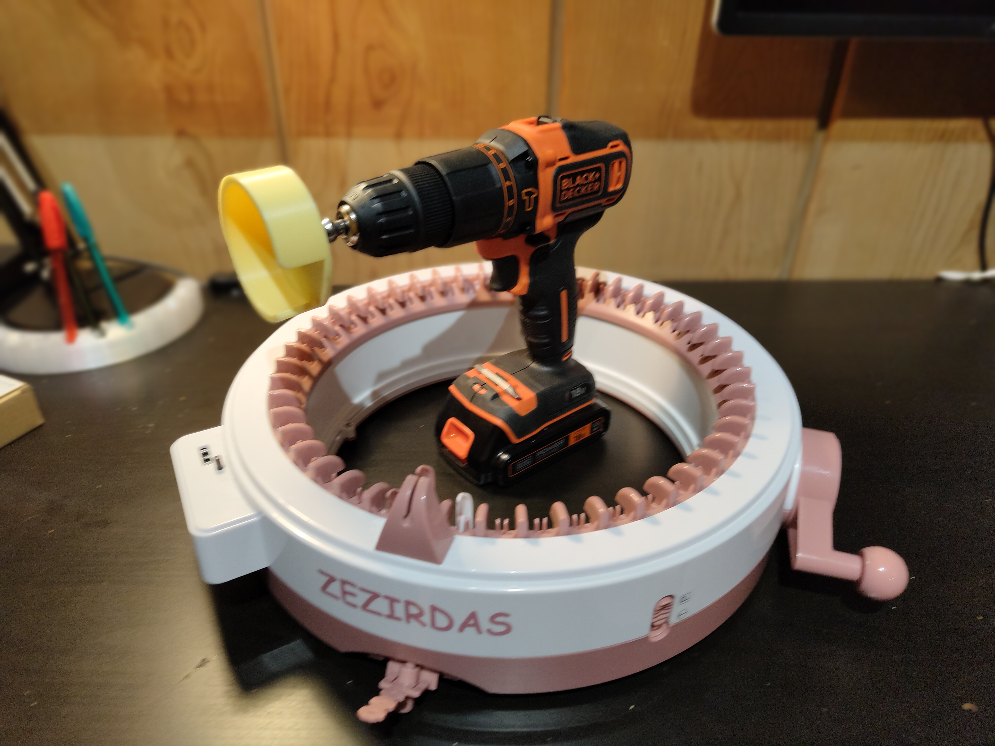 Knitting Maschine Zezirdas Drill