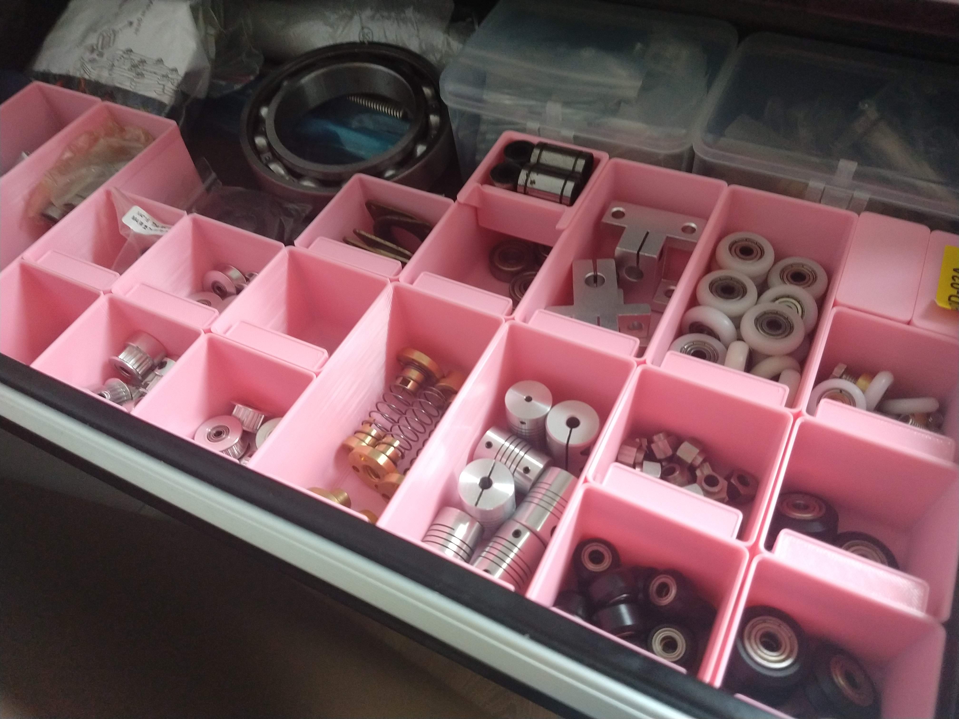 ParaSPB Parametric Stackable Small Parts Bin by Masibu Download