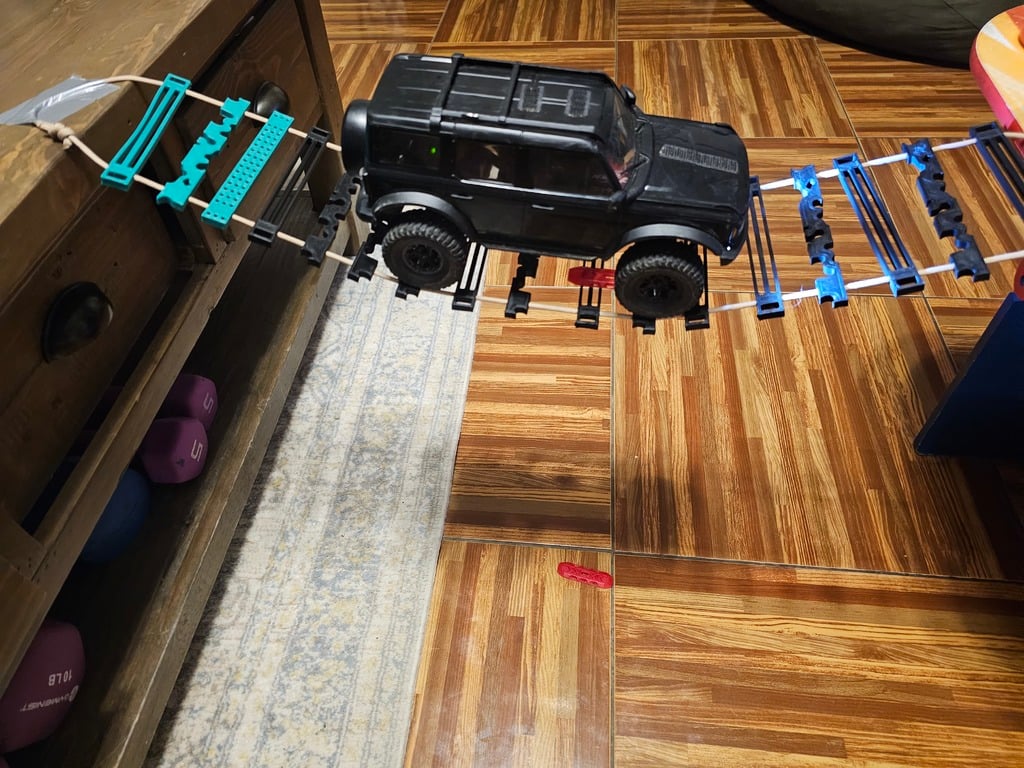 1/18th scale crawler rope bridge pieces
