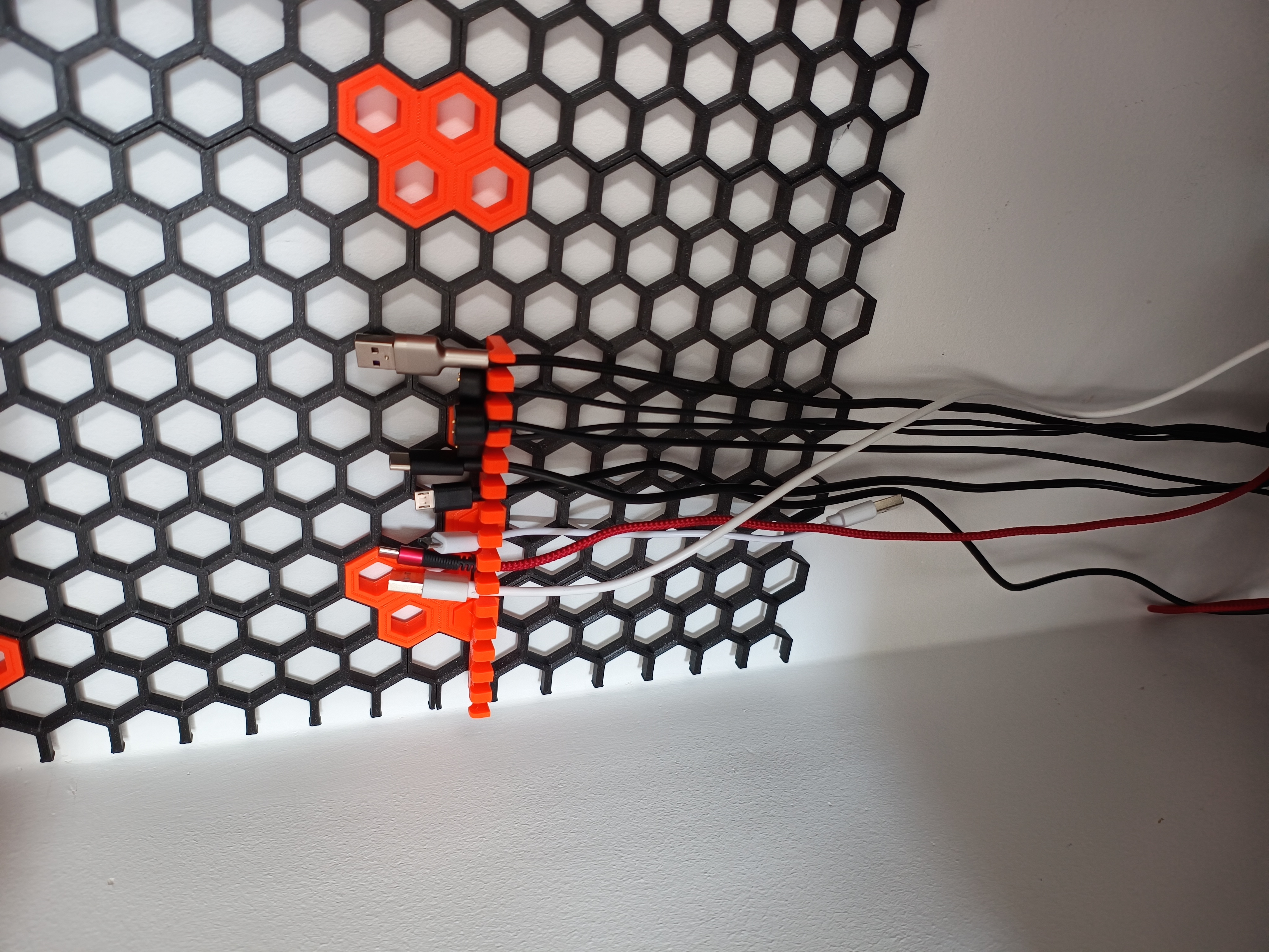 Mini Honeycomb Cable Holder