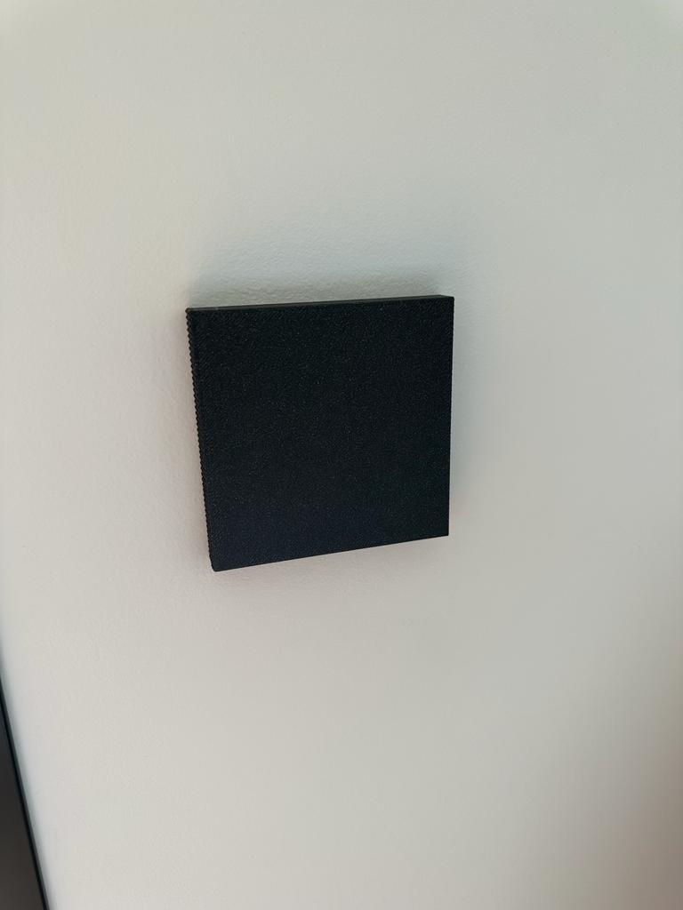Minimalistic square smart switch cover (Sonoff)