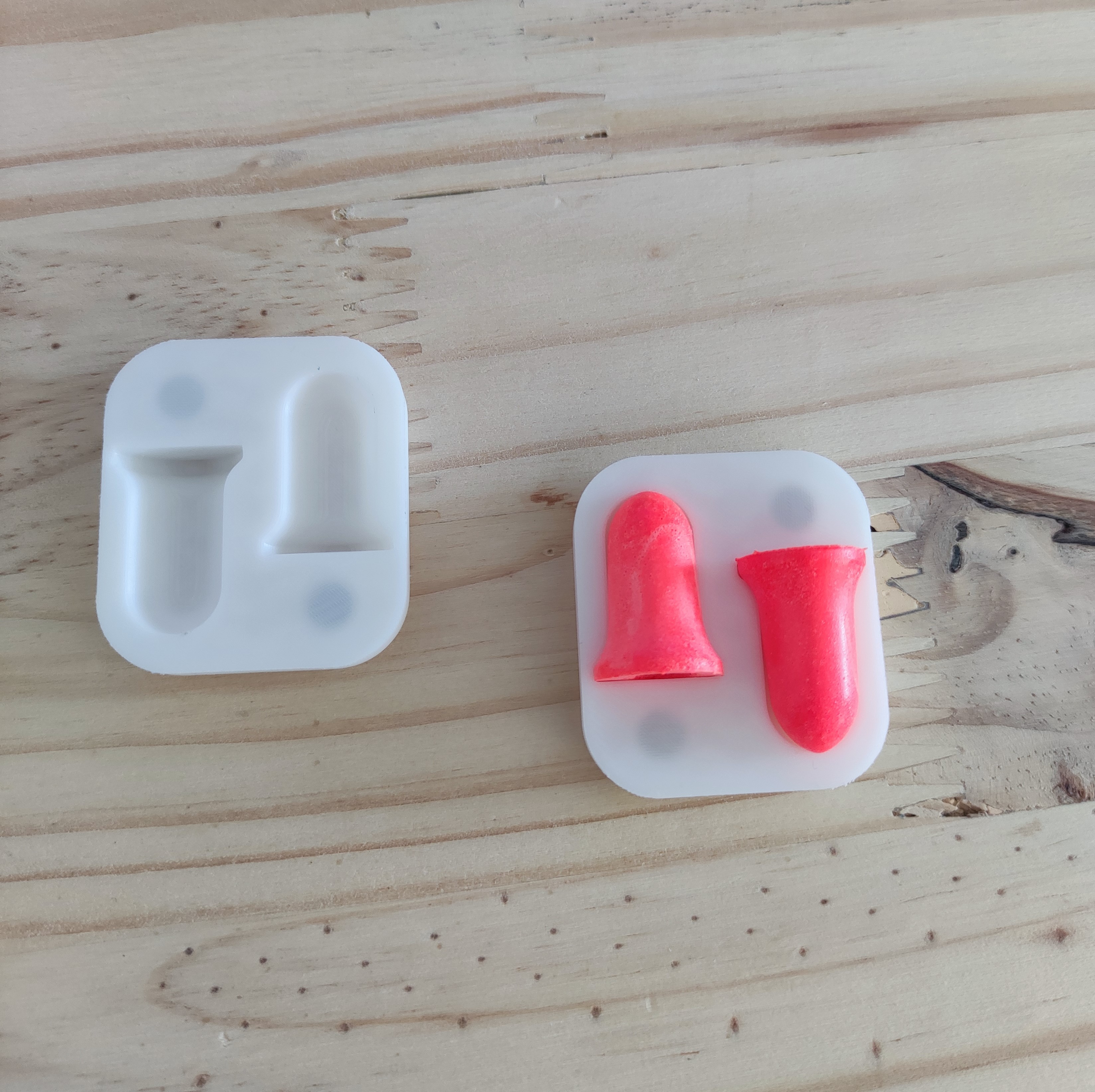 Earplug Case (Quies) by John Smith Download free STL model