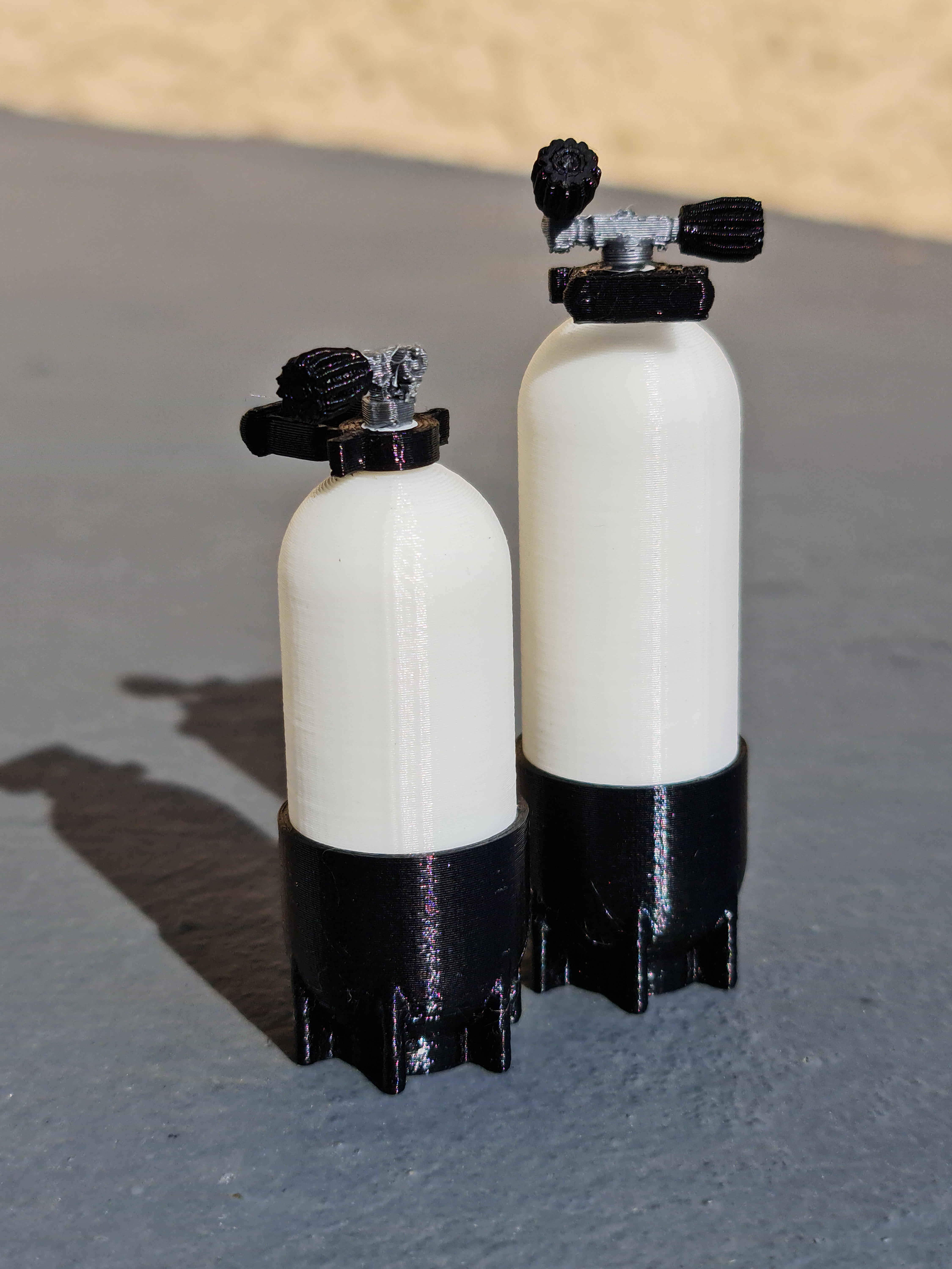 1/10 Scale Diving bottle