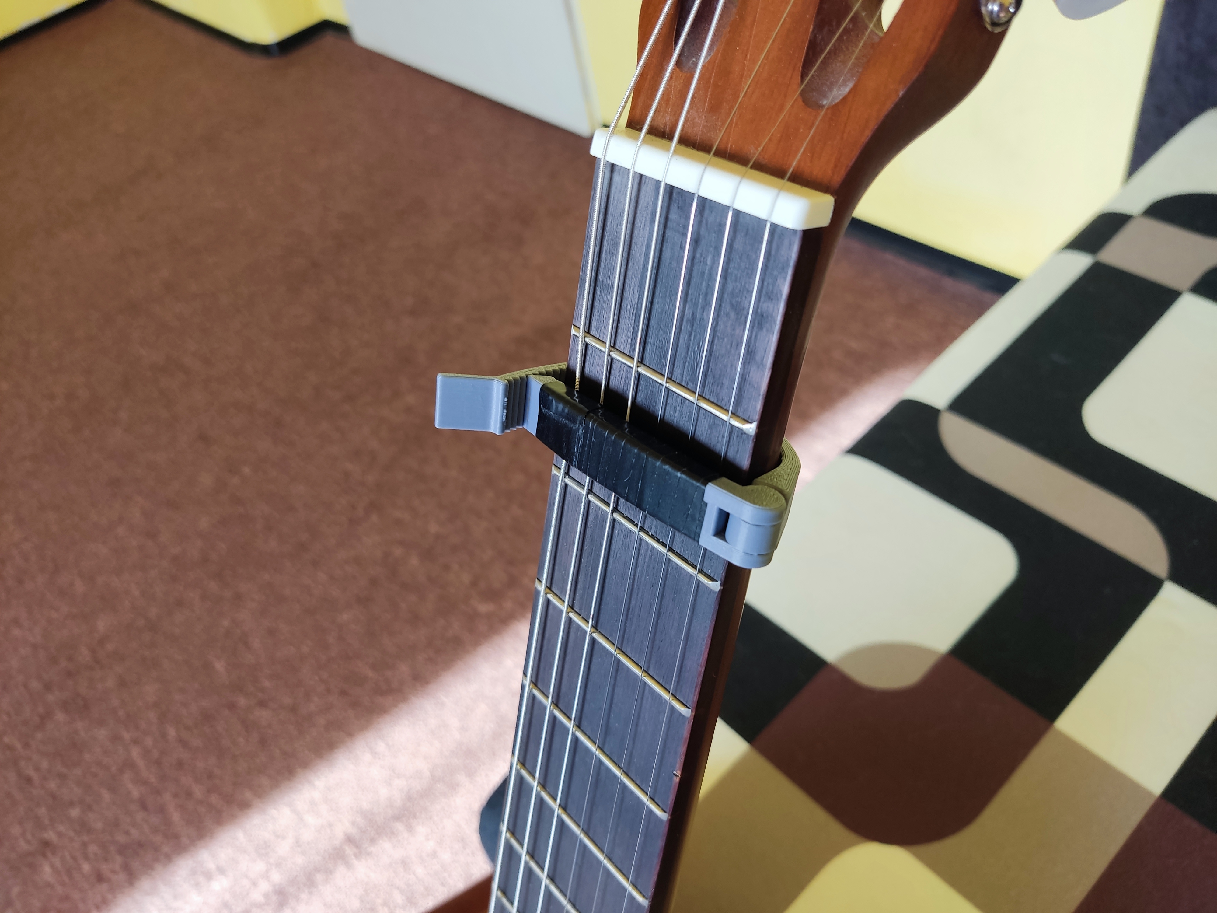 Ratcheting Capo (stronger)