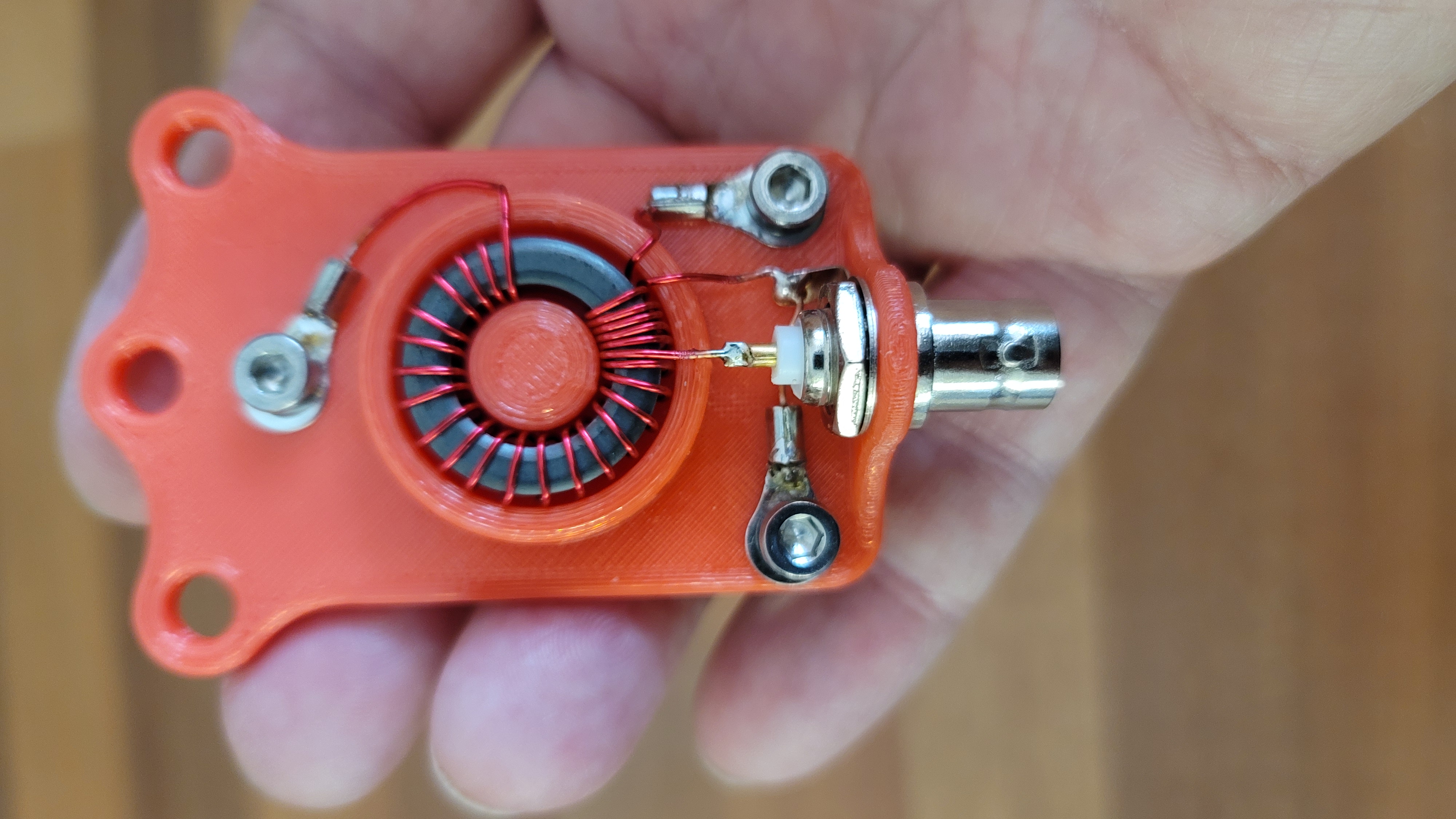 EFHW Antenna with BNC and FT-83-42 Toroid
