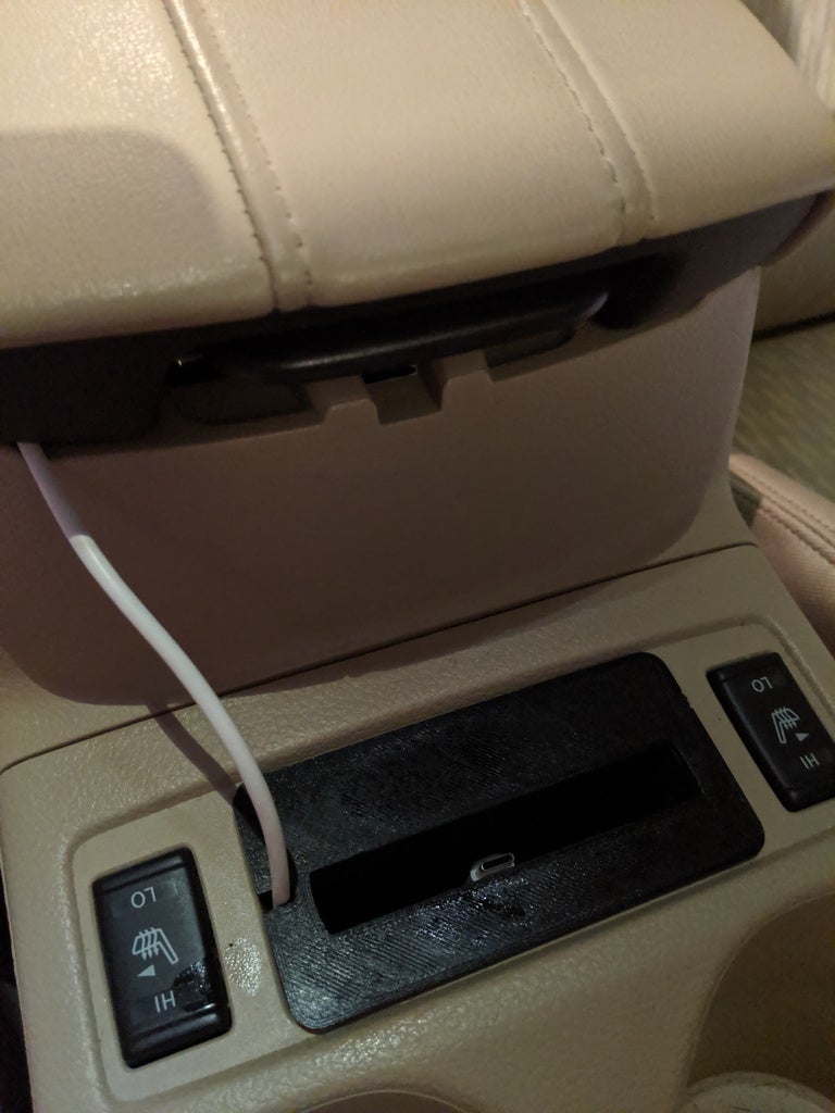 Nissan Rogue Pixel 3XL Dock