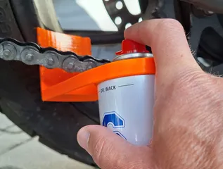 3MF file Chain Cleaner Motorcycle Chain Cleaner 🏍️・3D print