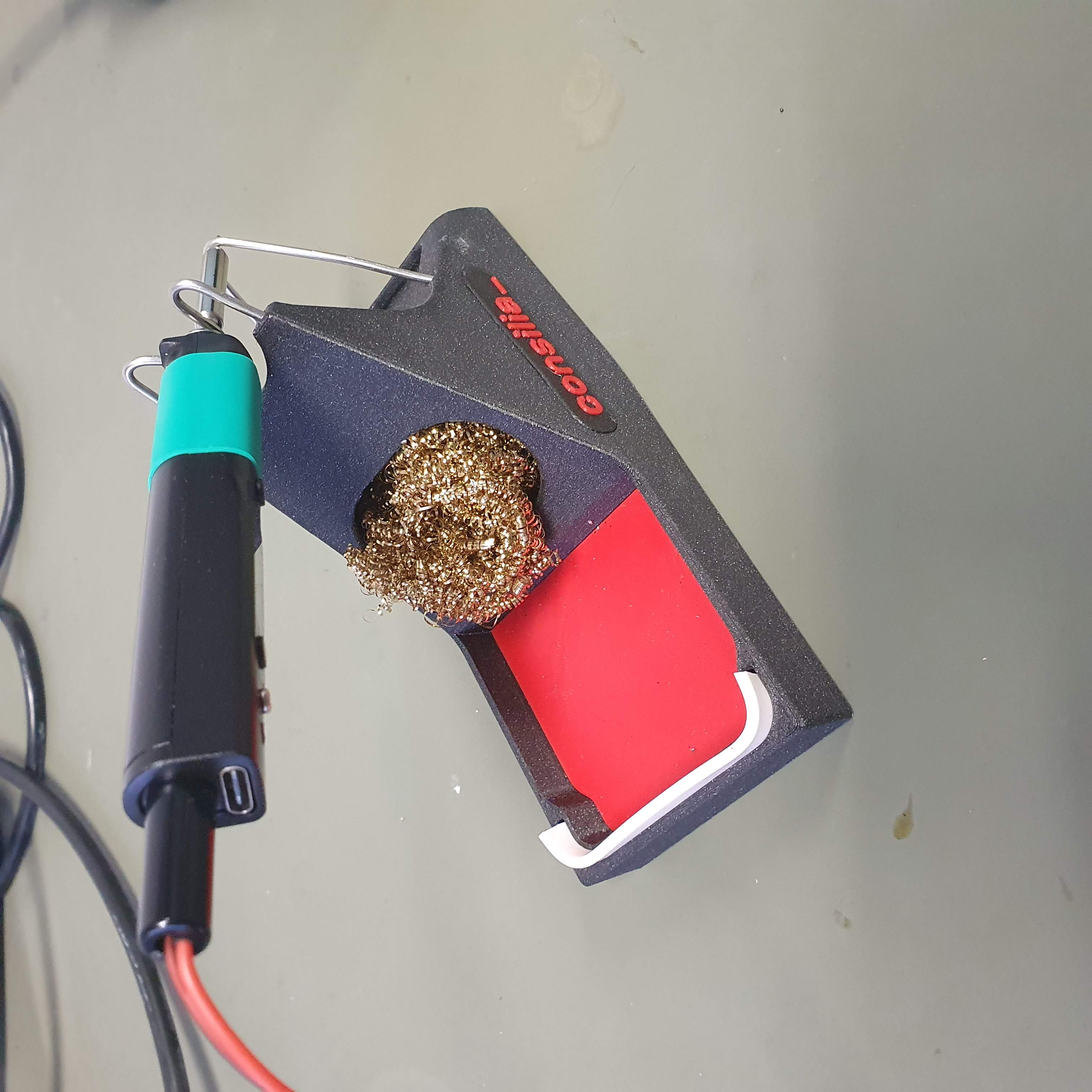 TS100/Pinecil stand