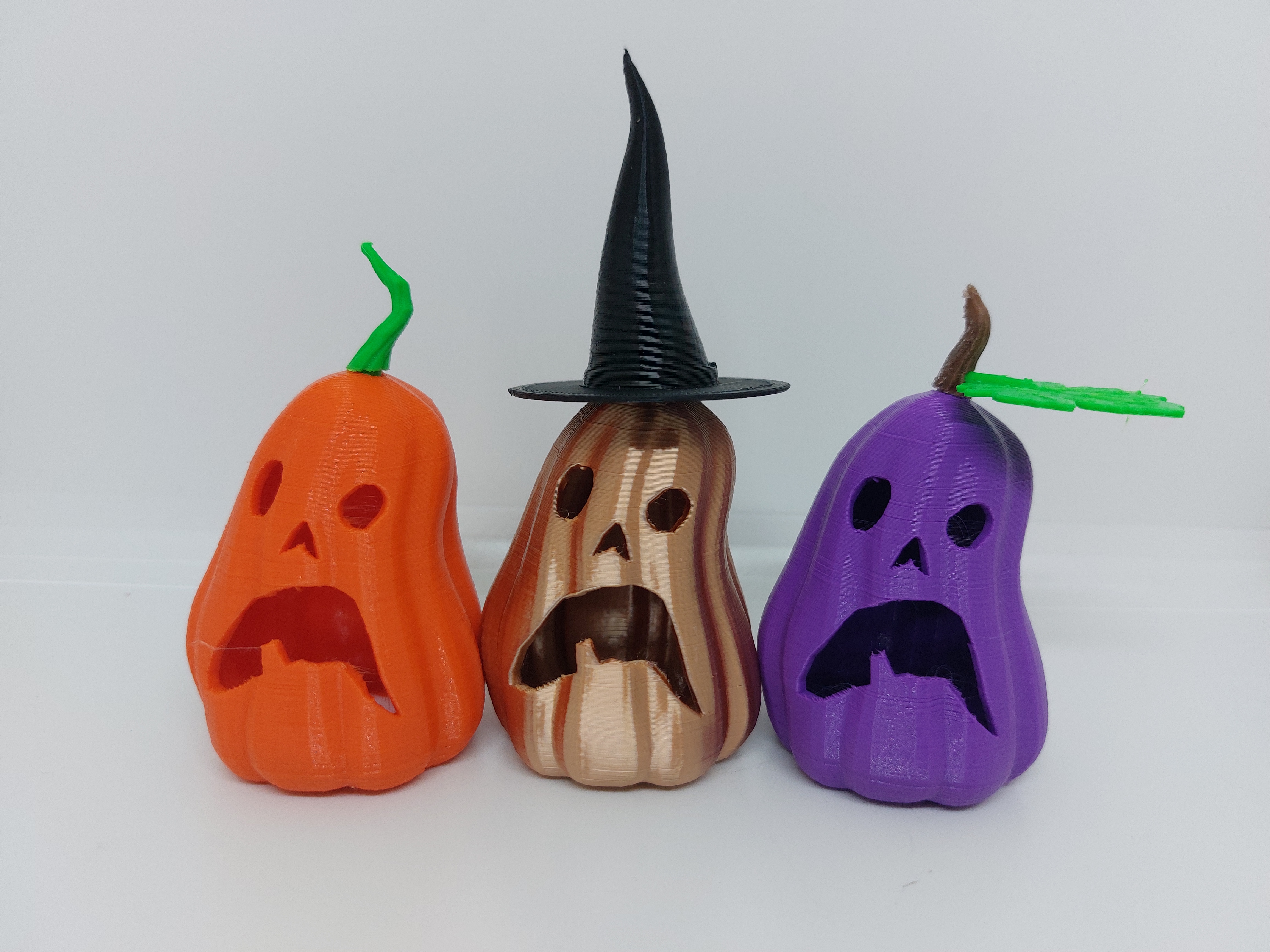 Pear Shaped Scared Pumpkin/Jack O'Lantern