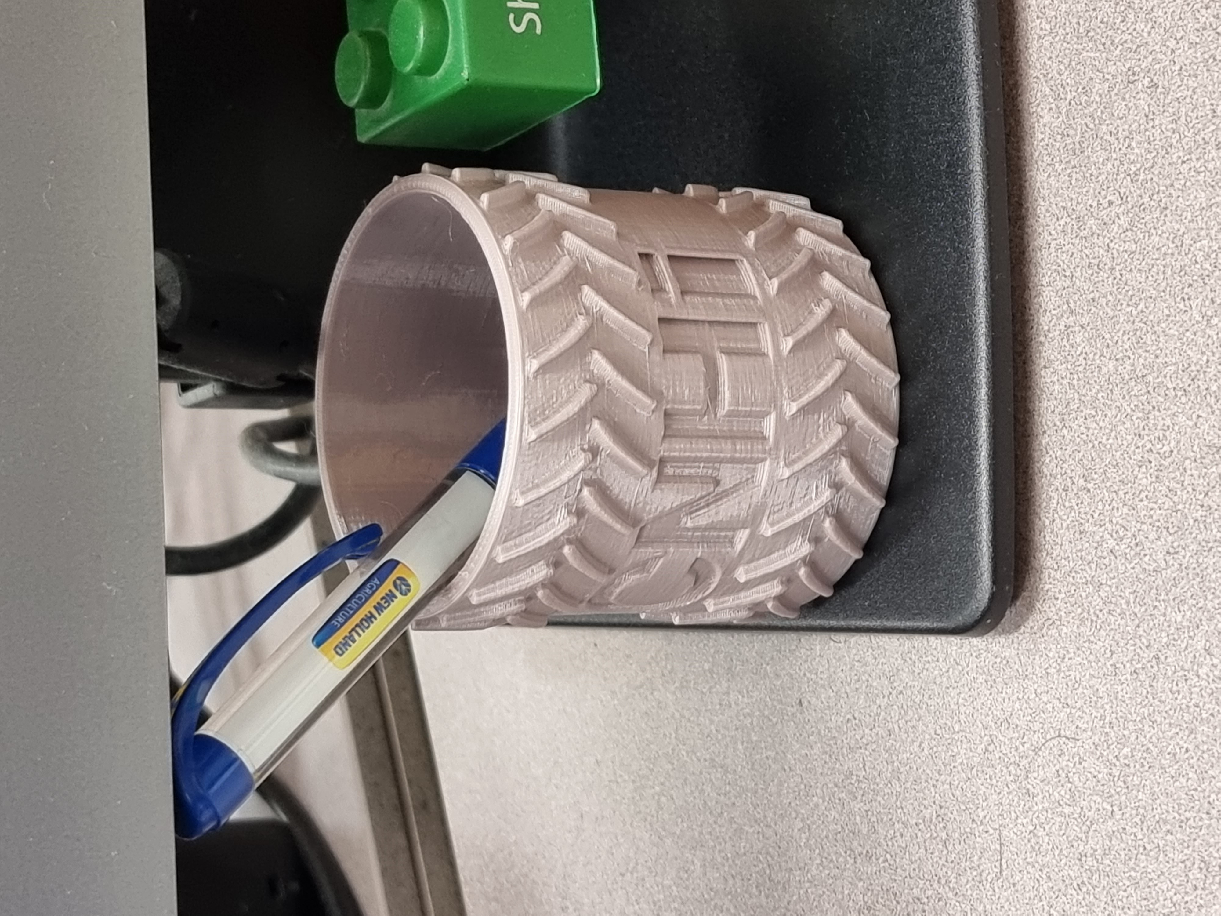 CNH Industrial unofficial AG pencil holder
