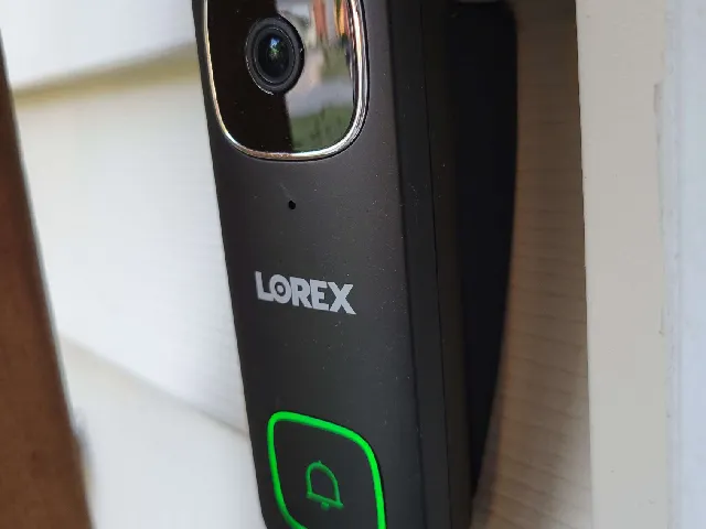 Lorex Doorbell Mount