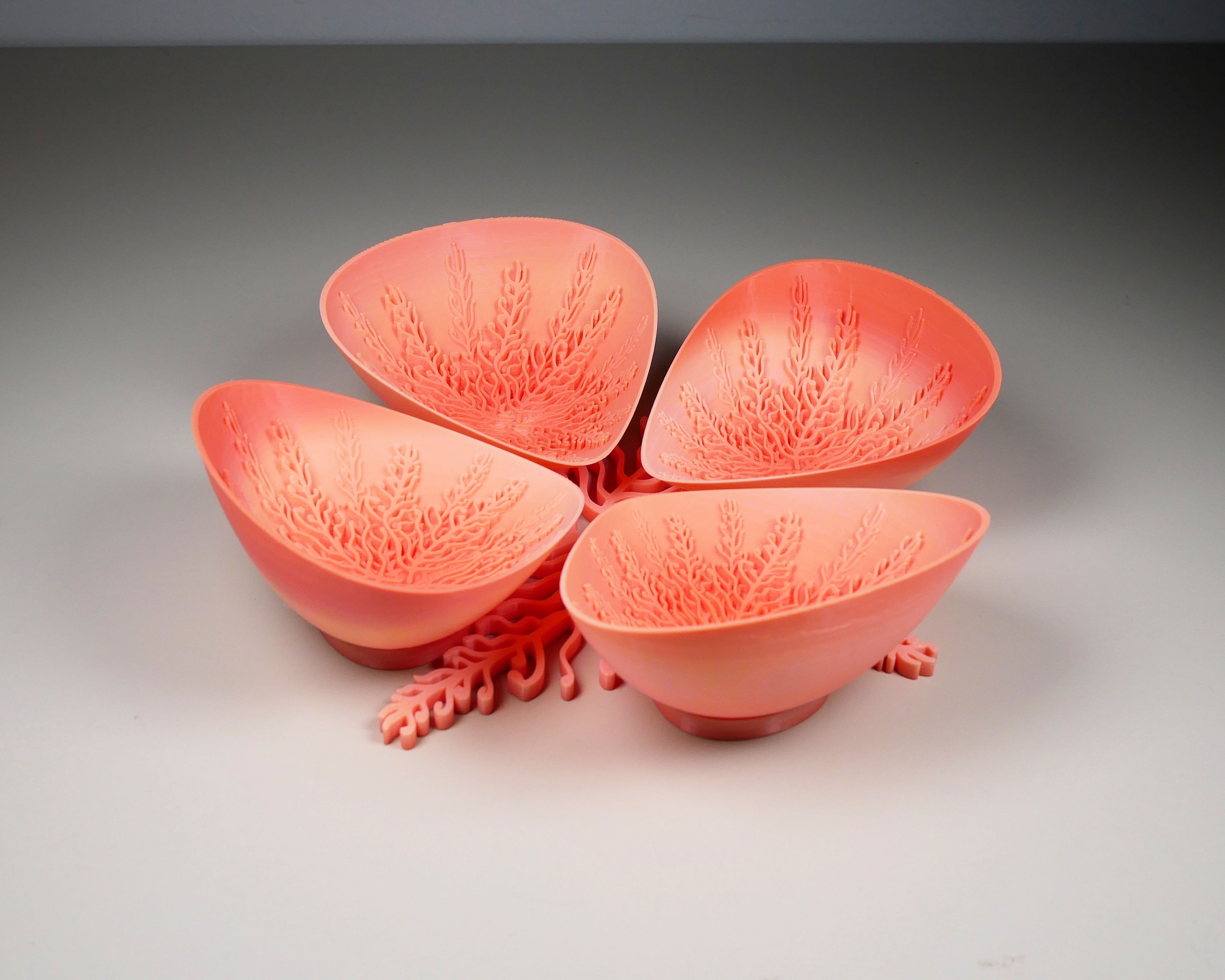 Intricate patterned bowl set