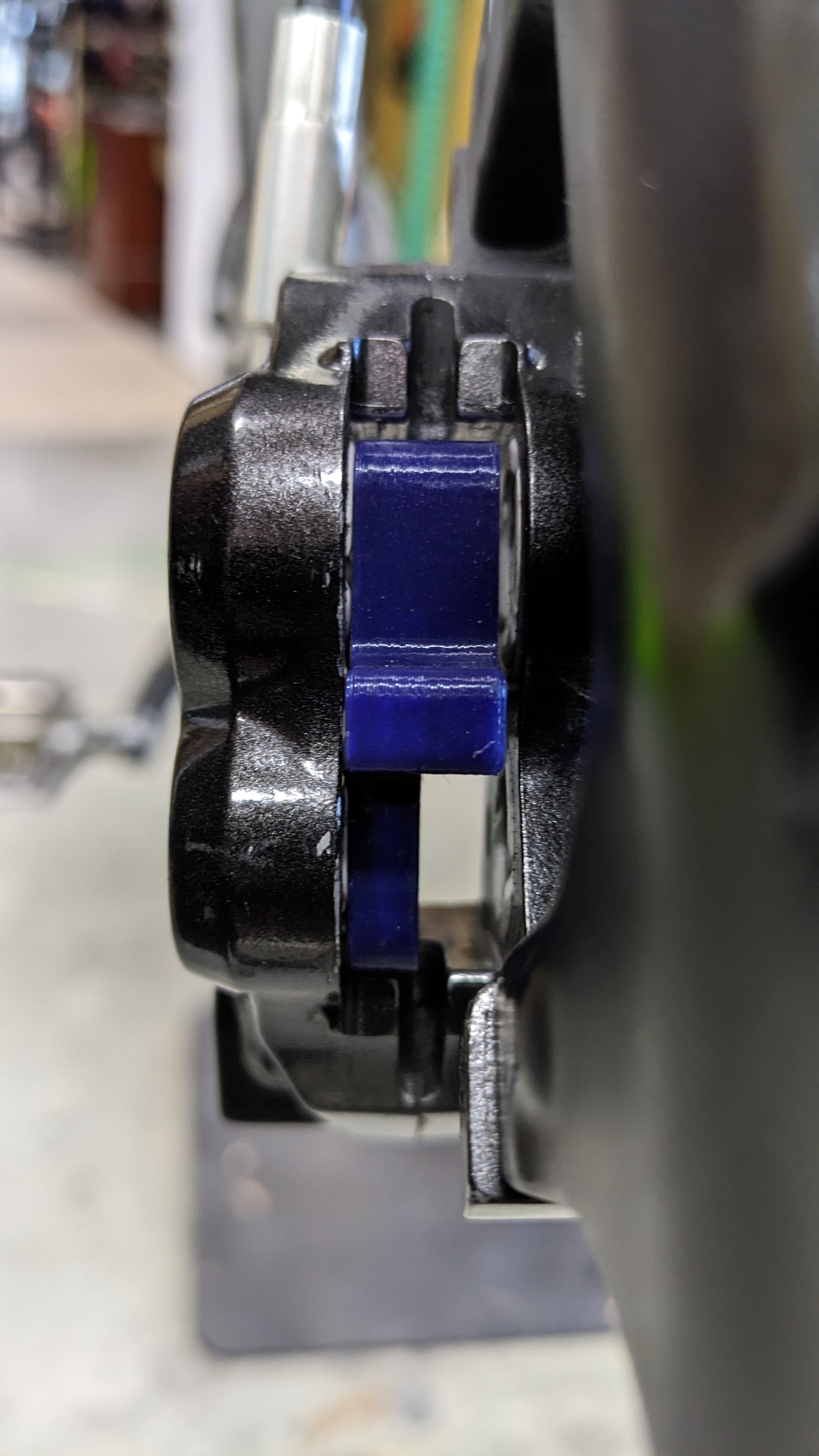 MOUNTAIN BIKE 4PISTON DISC BRAKE PISTON SERVICE BLOCK by biketiger