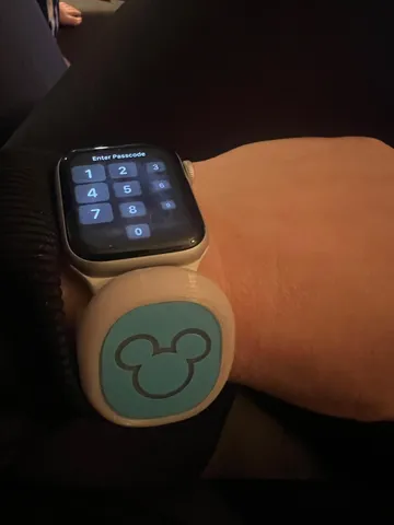 MagicBand+ Puck watch band holder