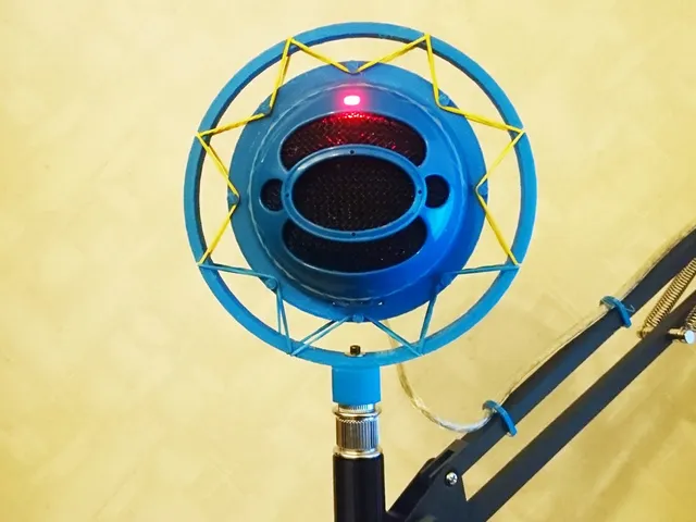 Blue Snowball shockmount for original stand
