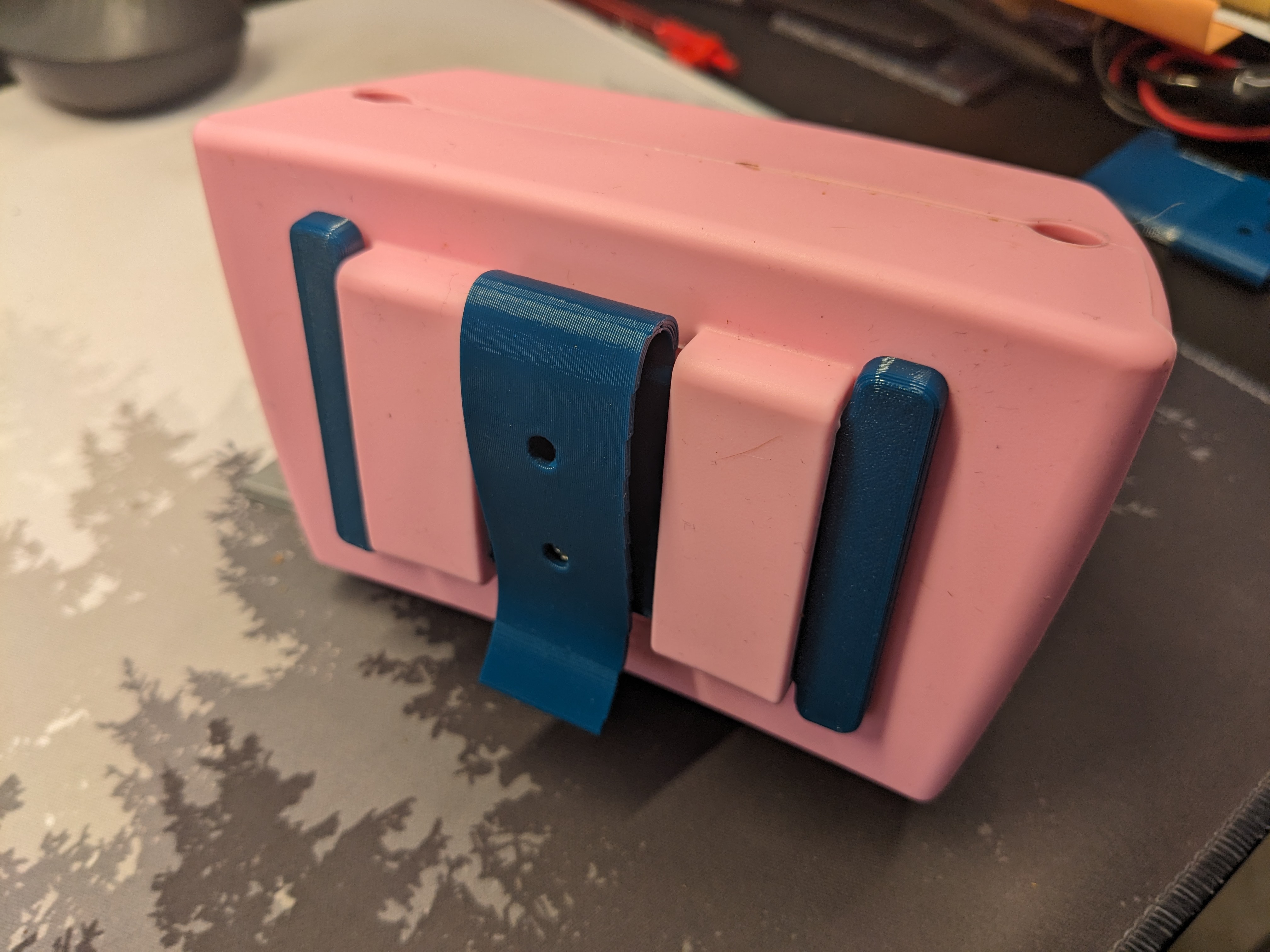 Belt Clip for Dog Trainers Pouch from thetrainerspouch.com