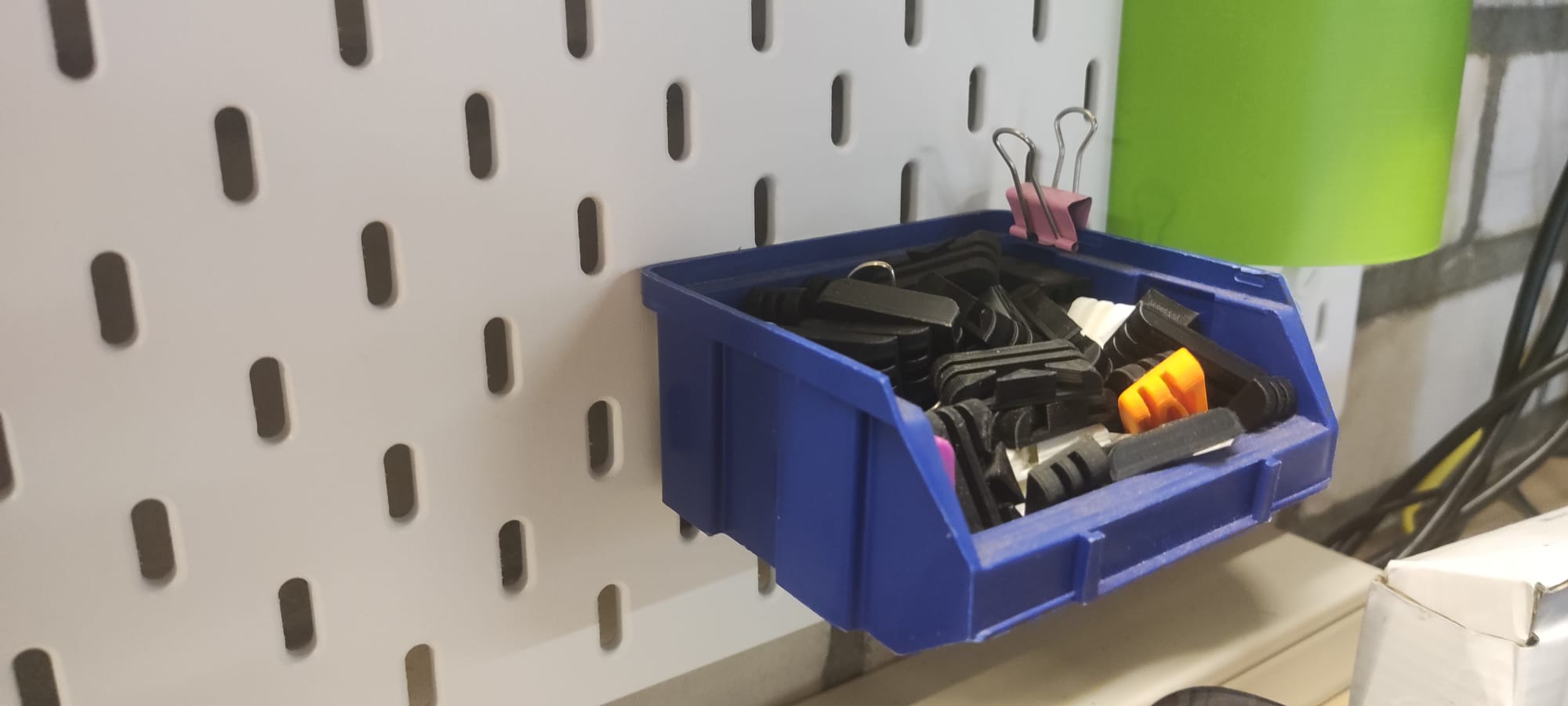 Stackable Box holder mount for IKEA Skadis