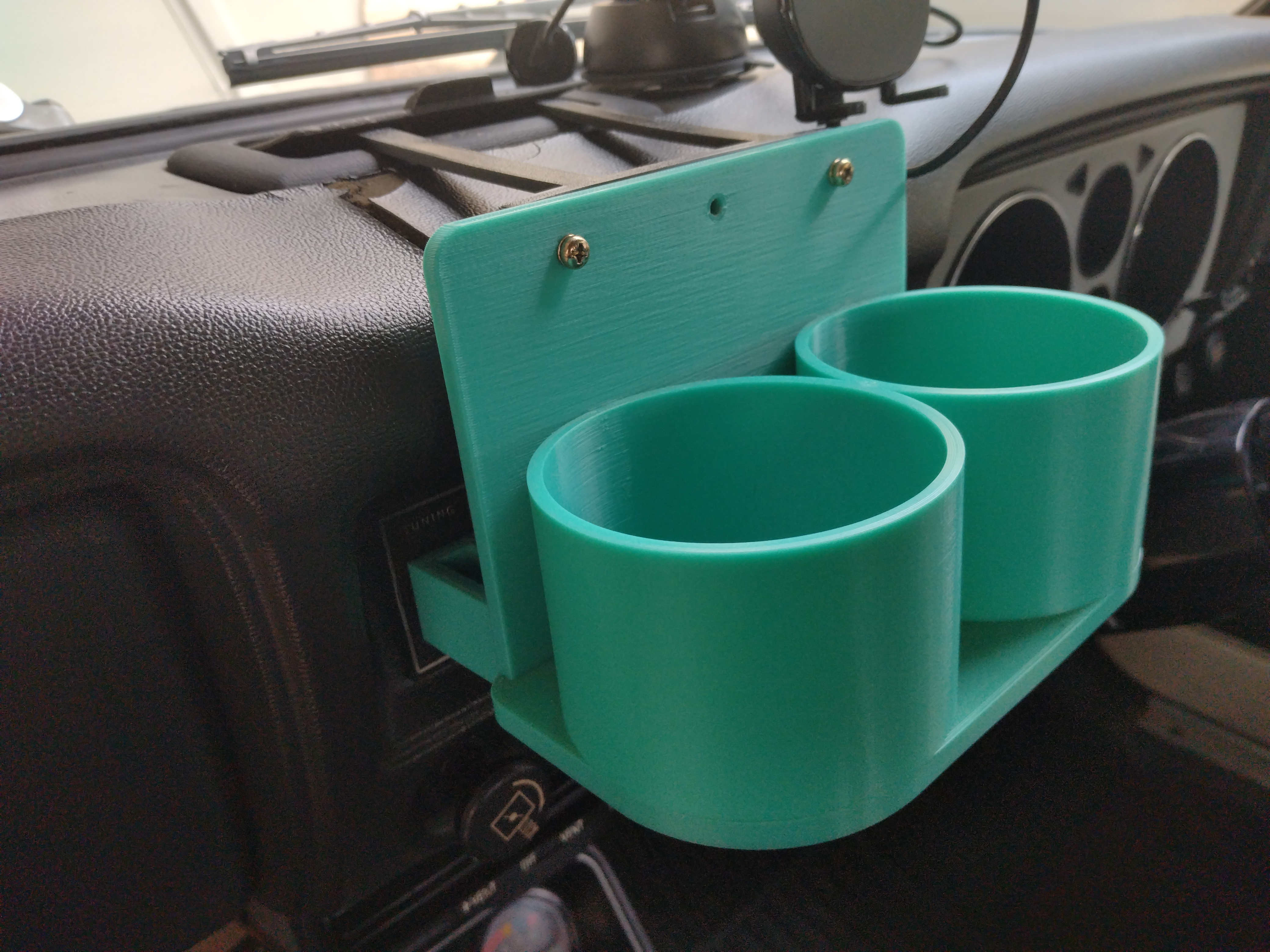 NISSAN cherry E10 /Datsun 100A (1970-1974) 　Drink holder ＆小物置き