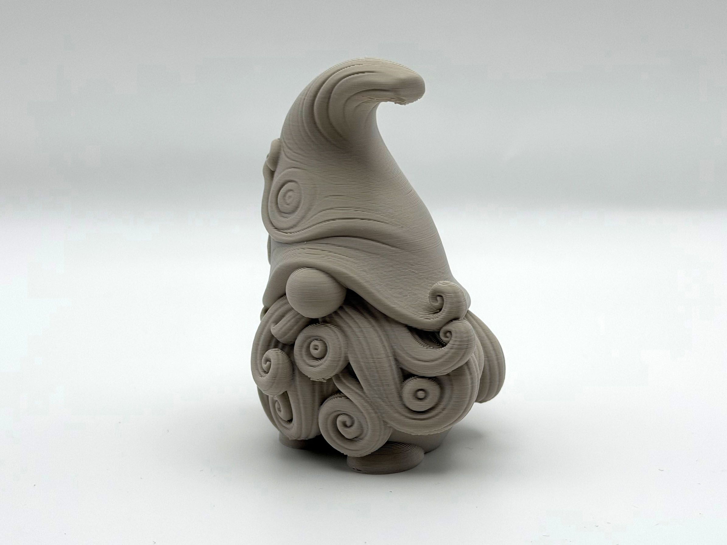 Miniatura 2 do modelo 3D Curly Beard Gnome